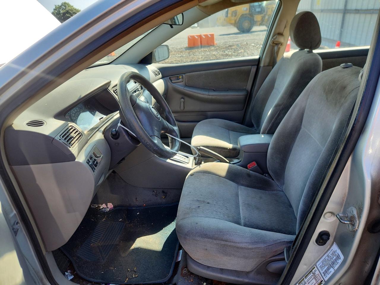 2004 Toyota Corolla Ce Silver vin: 2T1BR32E74C301272