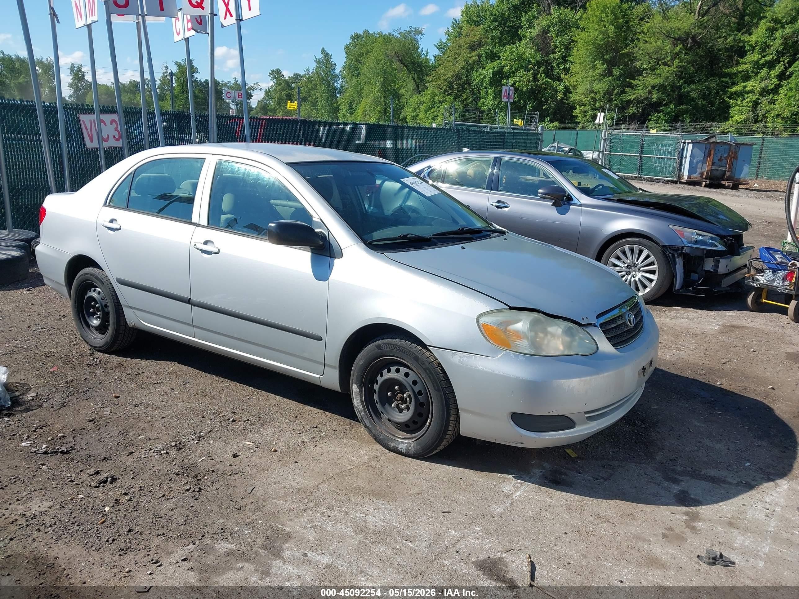 2005 Toyota Corolla Ce Silver vin: 2T1BR32E75C332118