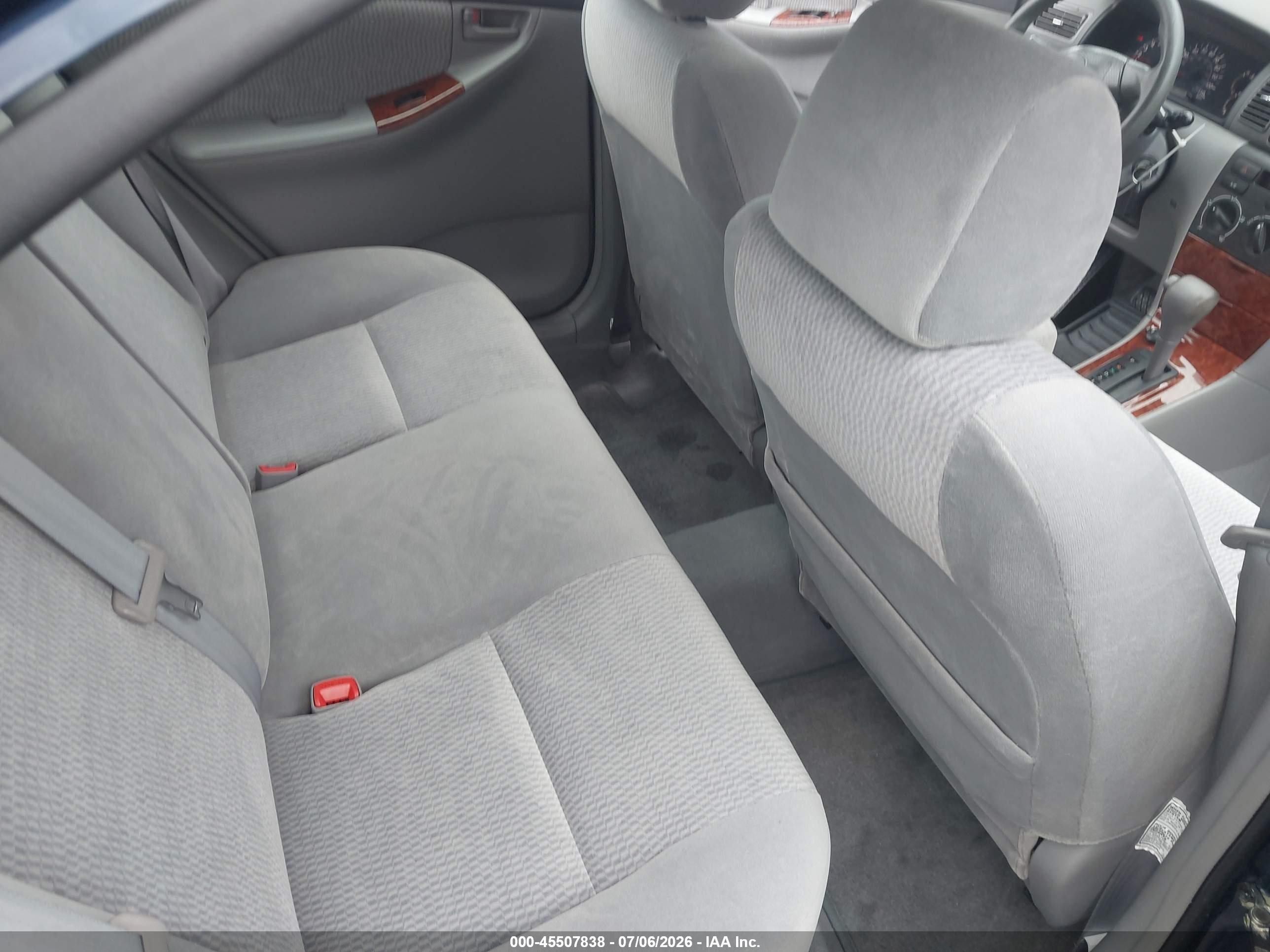 2005 Toyota Corolla Le Blue vin: 2T1BR32E75C344110