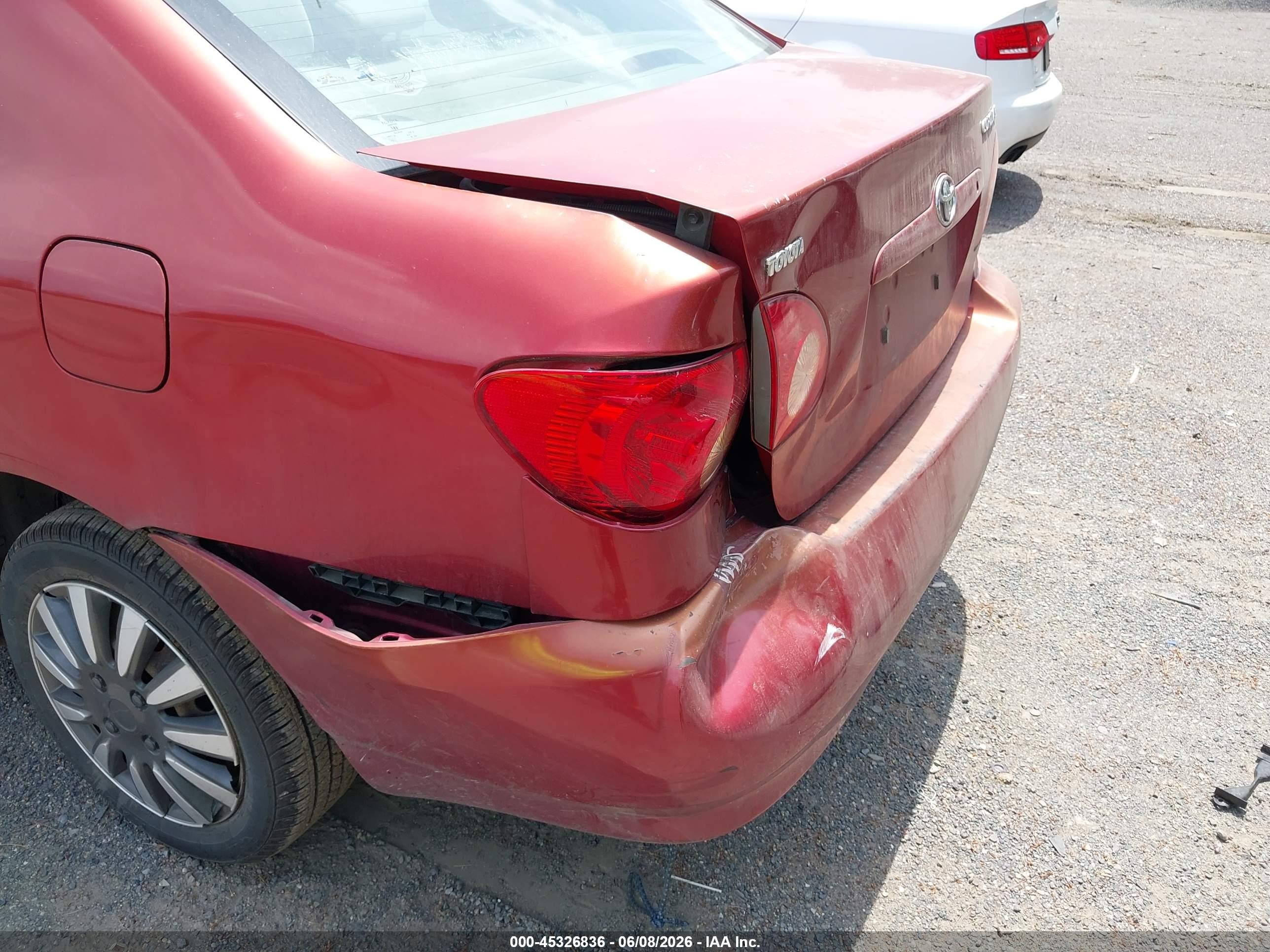 2005 Toyota Corolla Ce Orange vin: 2T1BR32E75C463601