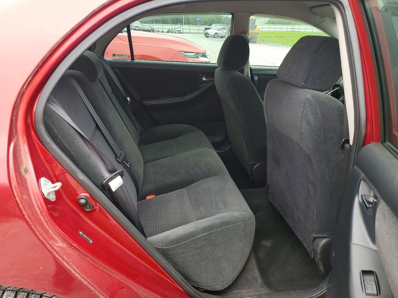 2005 Toyota Corolla S Maroon vin: 2T1BR32E75C556988