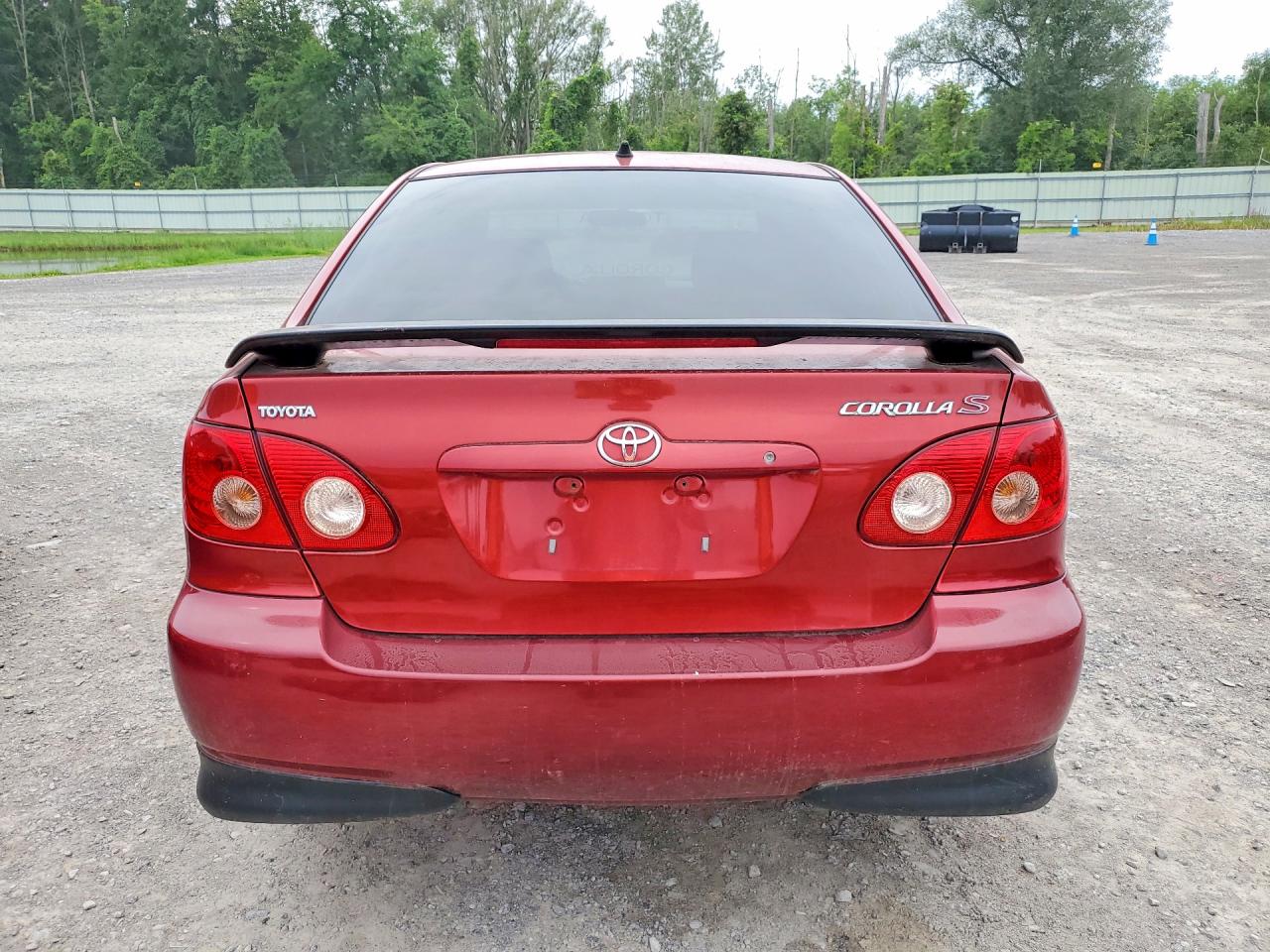 2005 Toyota Corolla S Maroon vin: 2T1BR32E75C556988