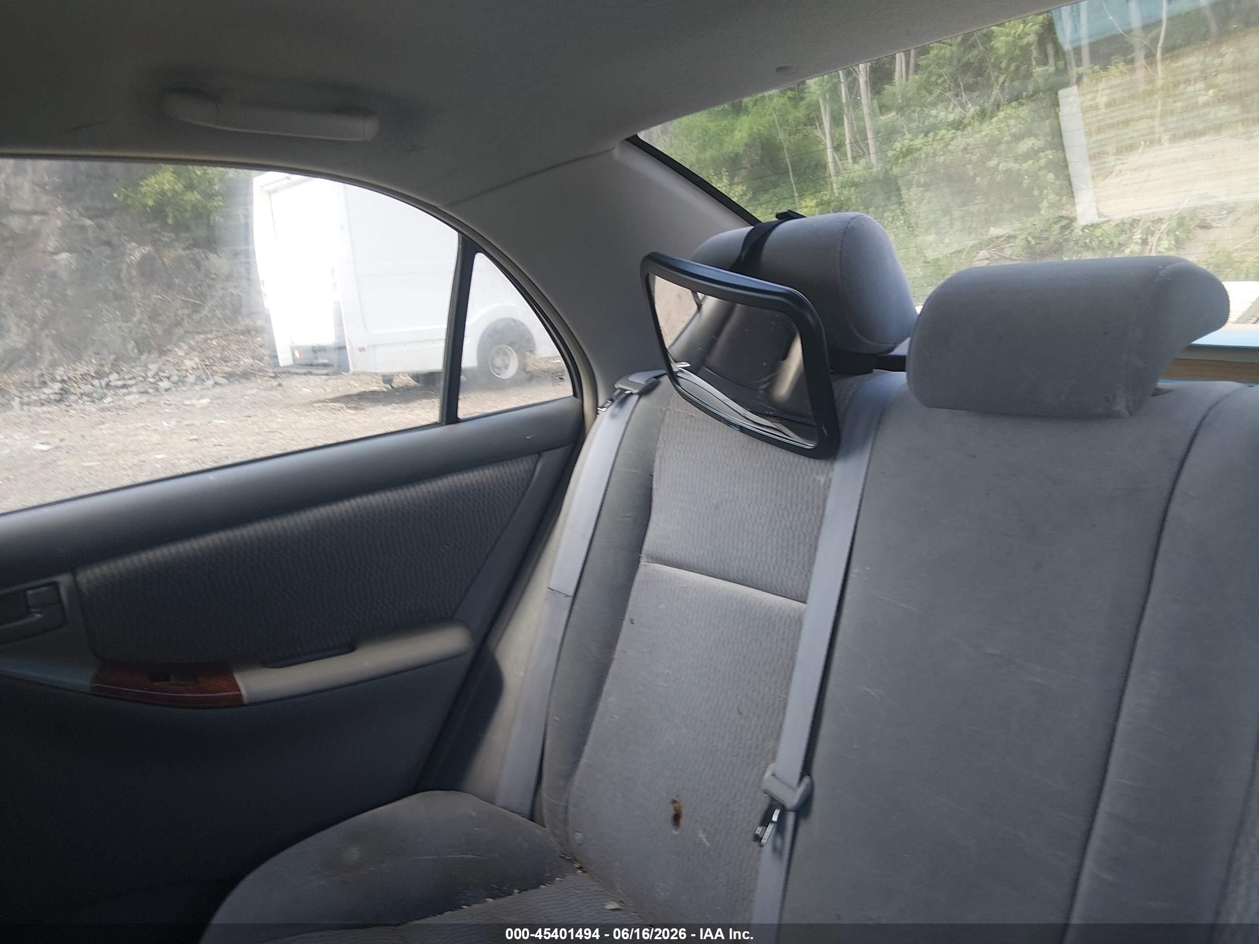 2006 Toyota Corolla Le Gray vin: 2T1BR32E76C560086