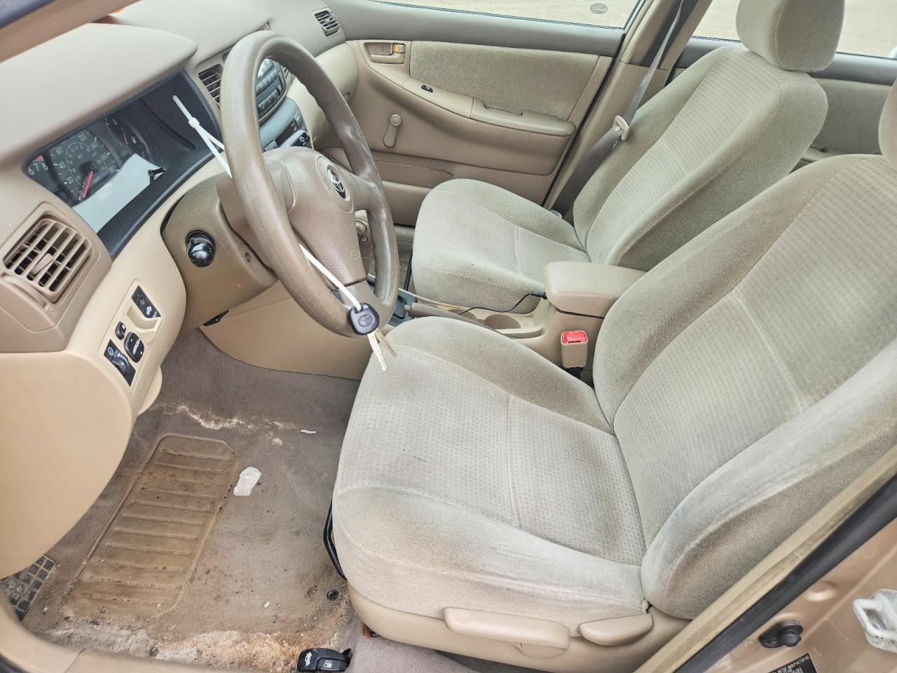 2006 Toyota Corolla Ce Gold vin: 2T1BR32E76C600117