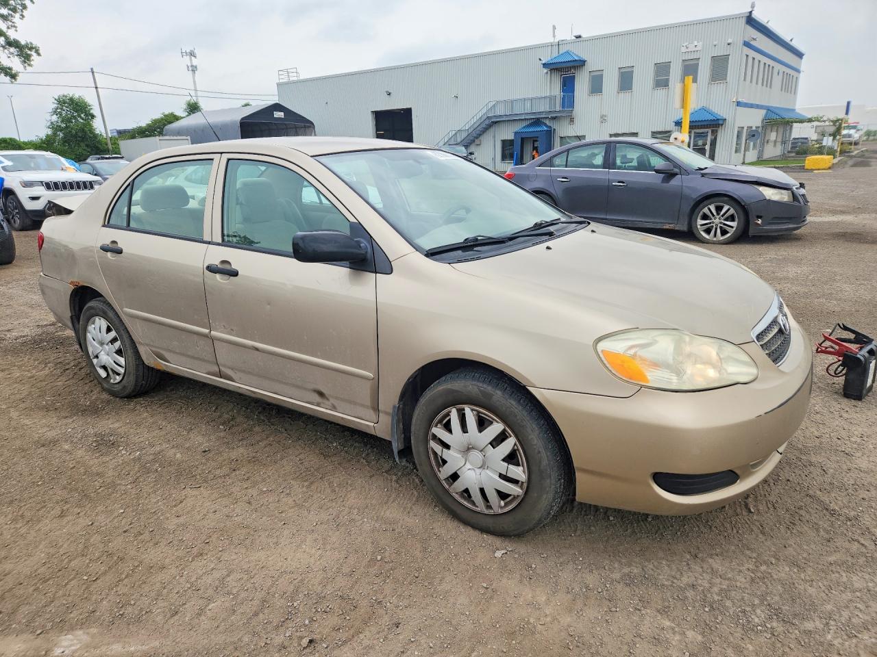 2006 Toyota Corolla Ce Gold vin: 2T1BR32E76C600117