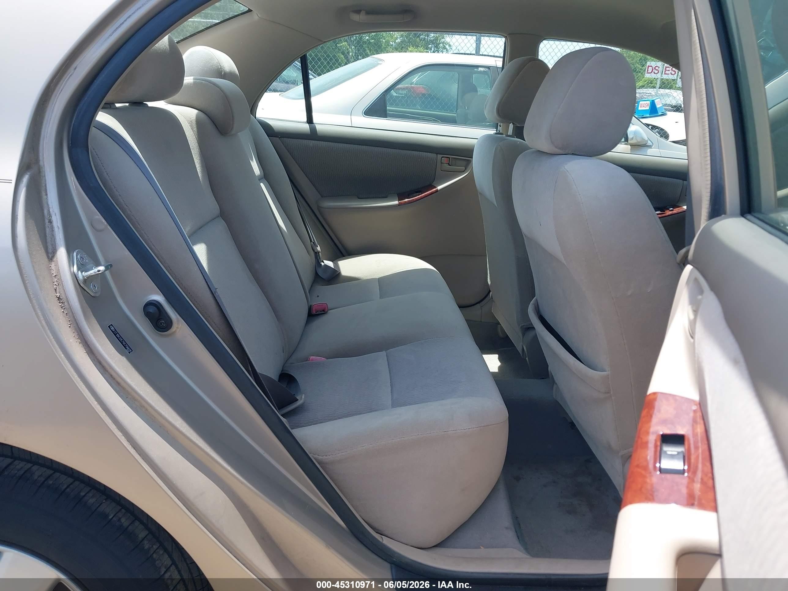 2006 Toyota Corolla Le Beige vin: 2T1BR32E76C706695