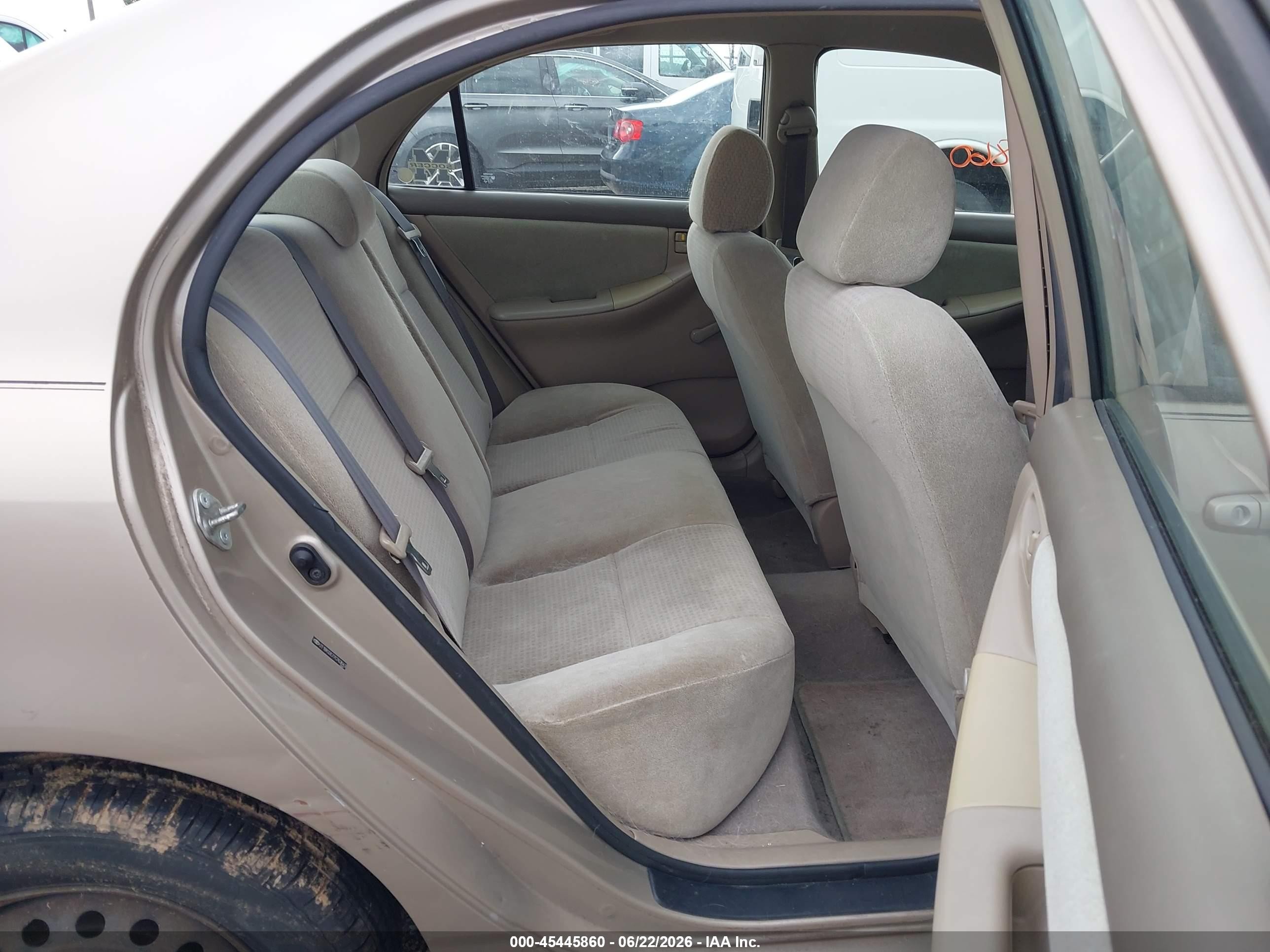 2007 Toyota Corolla Ce Gold vin: 2T1BR32E77C763643