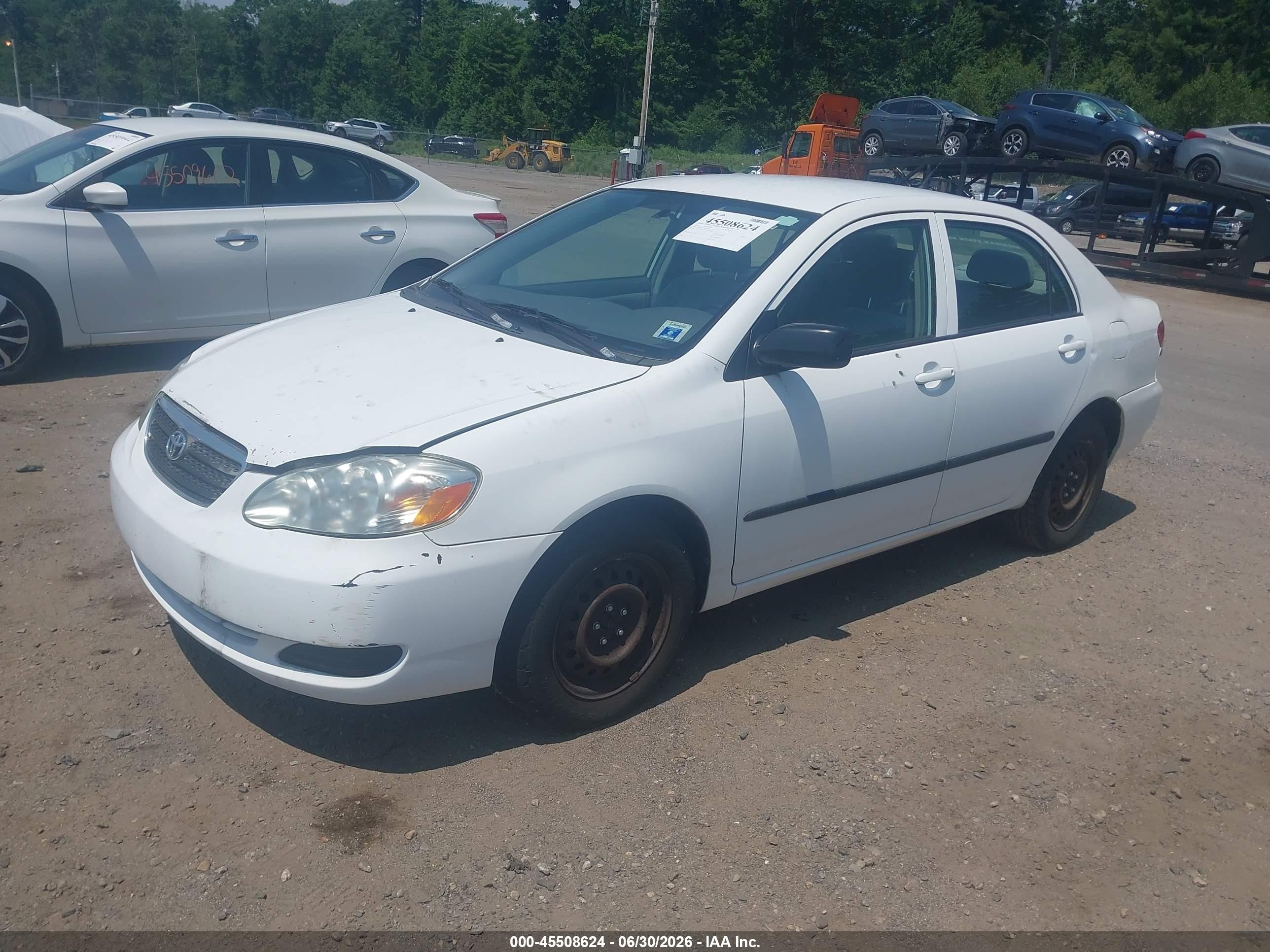 2007 Toyota Corolla Ce White vin: 2T1BR32E77C769992