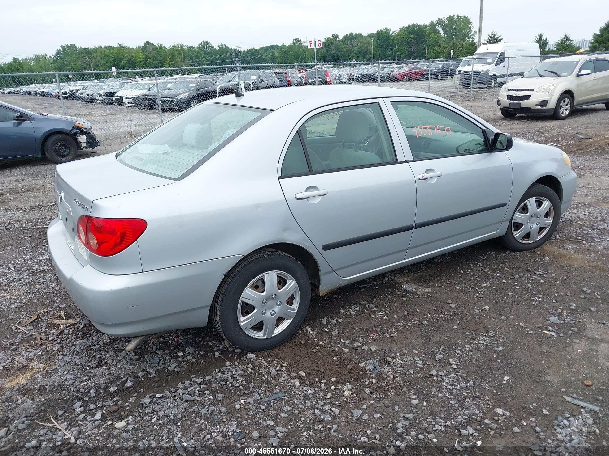 2007 Toyota Corolla Ce Silver vin: 2T1BR32E77C782161