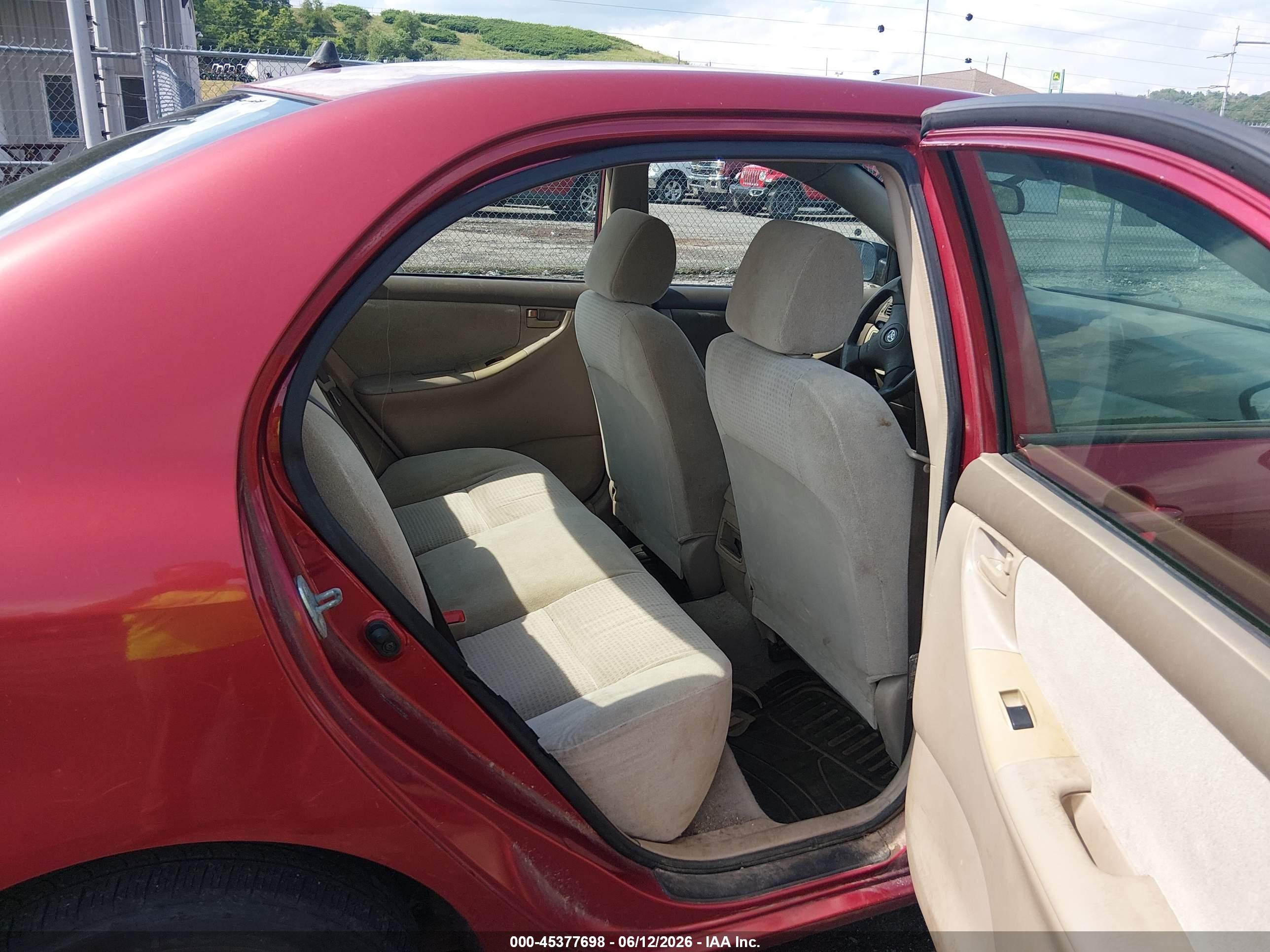 2008 Toyota Corolla Ce Red vin: 2T1BR32E78C902459