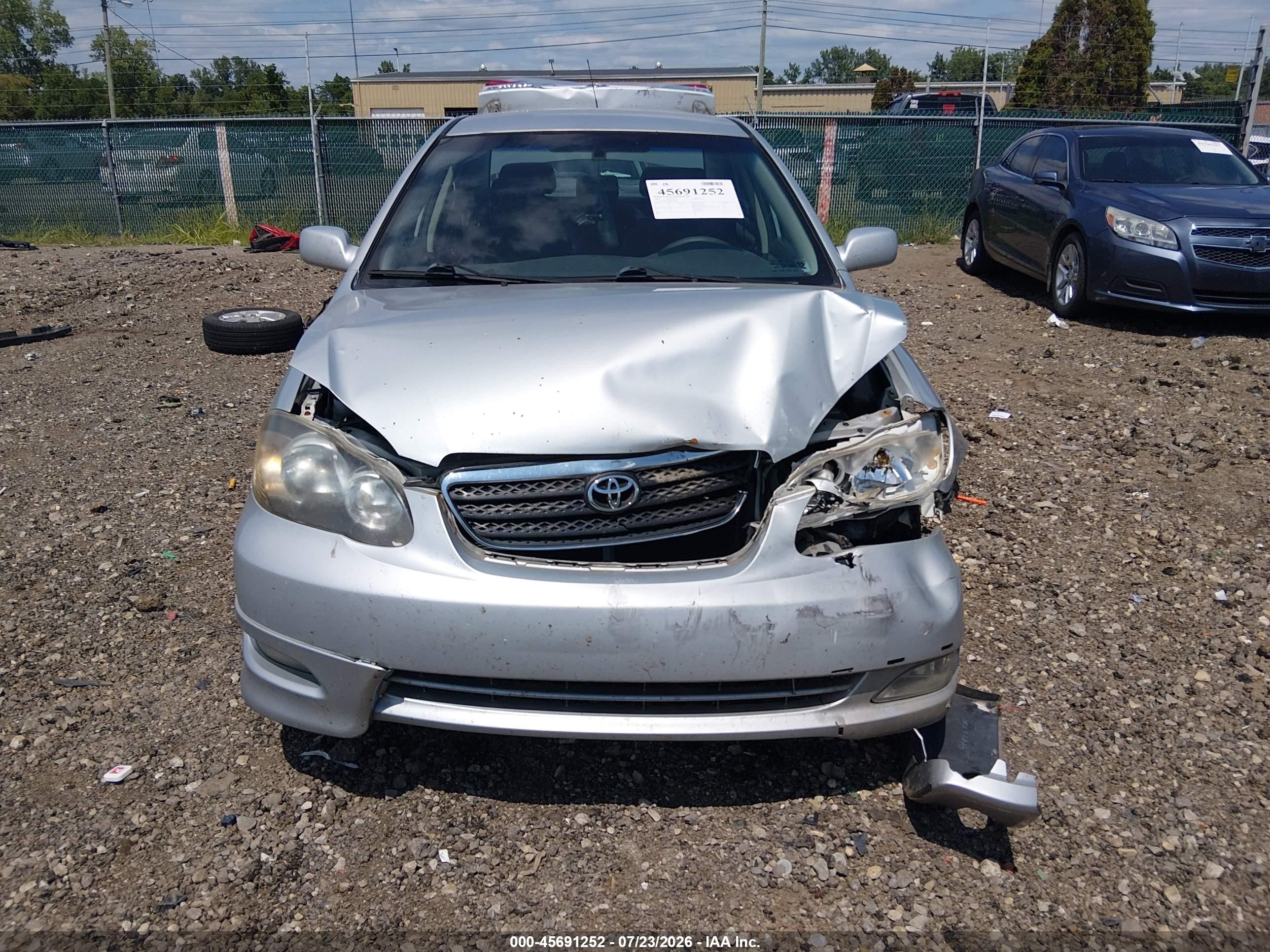 2008 Toyota Corolla S Silver vin: 2T1BR32E78C904504