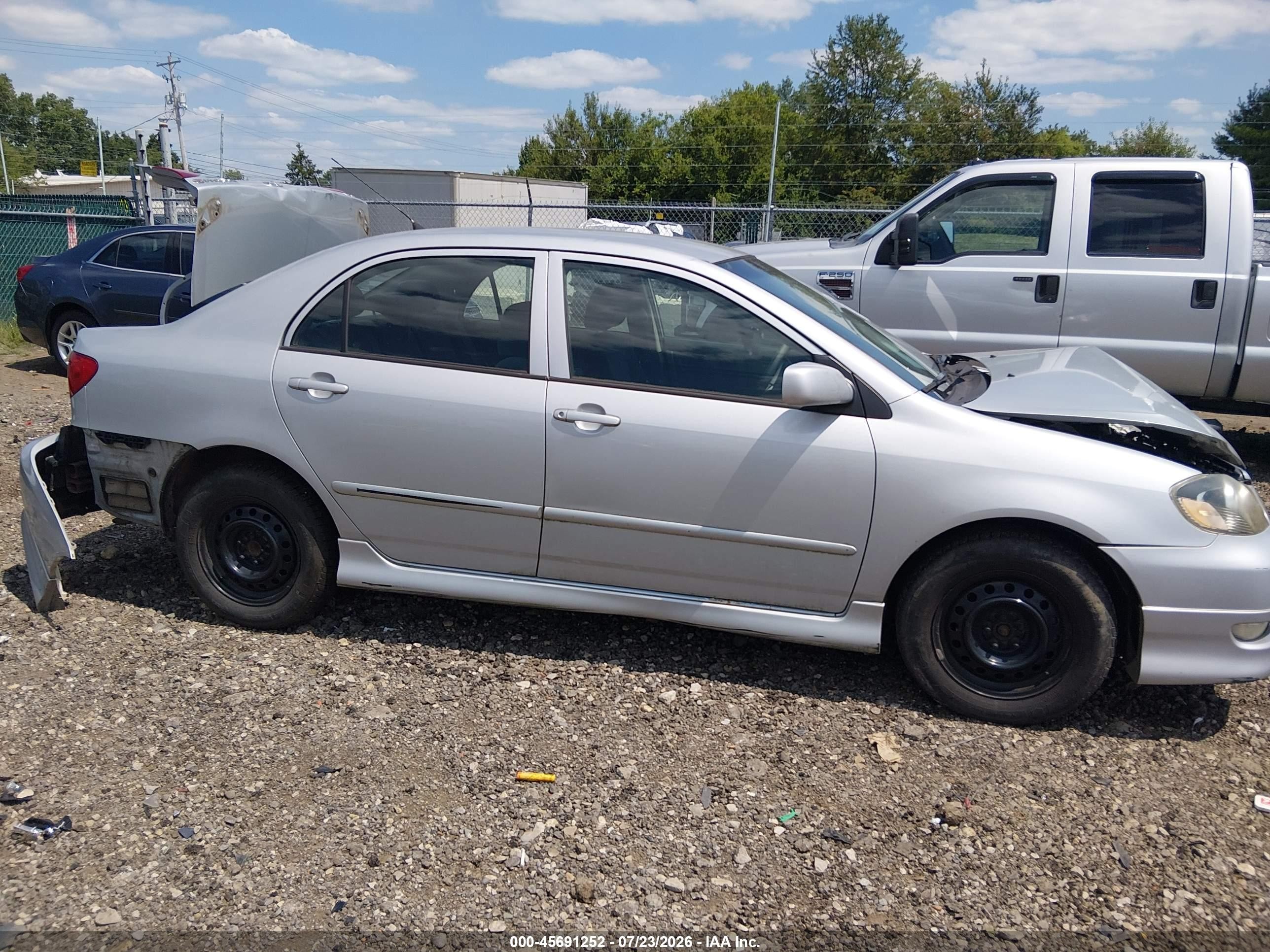 2008 Toyota Corolla S Silver vin: 2T1BR32E78C904504