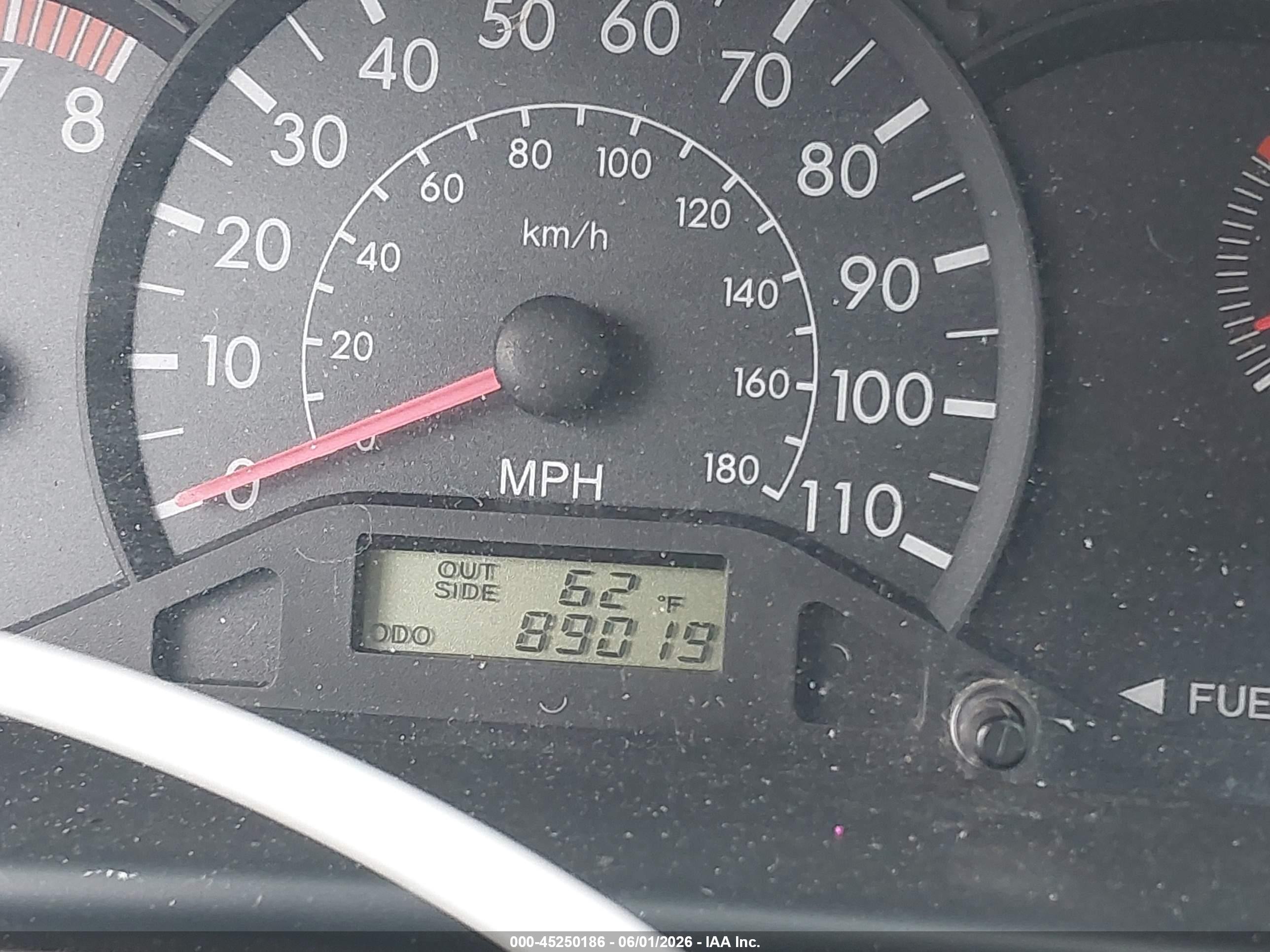 2008 Toyota Corolla Ce Silver vin: 2T1BR32E78C918242