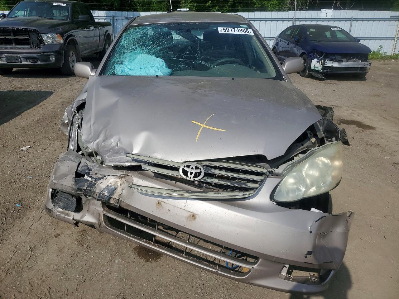 2003 Toyota Corolla Ce Silver vin: 2T1BR32E83C713439