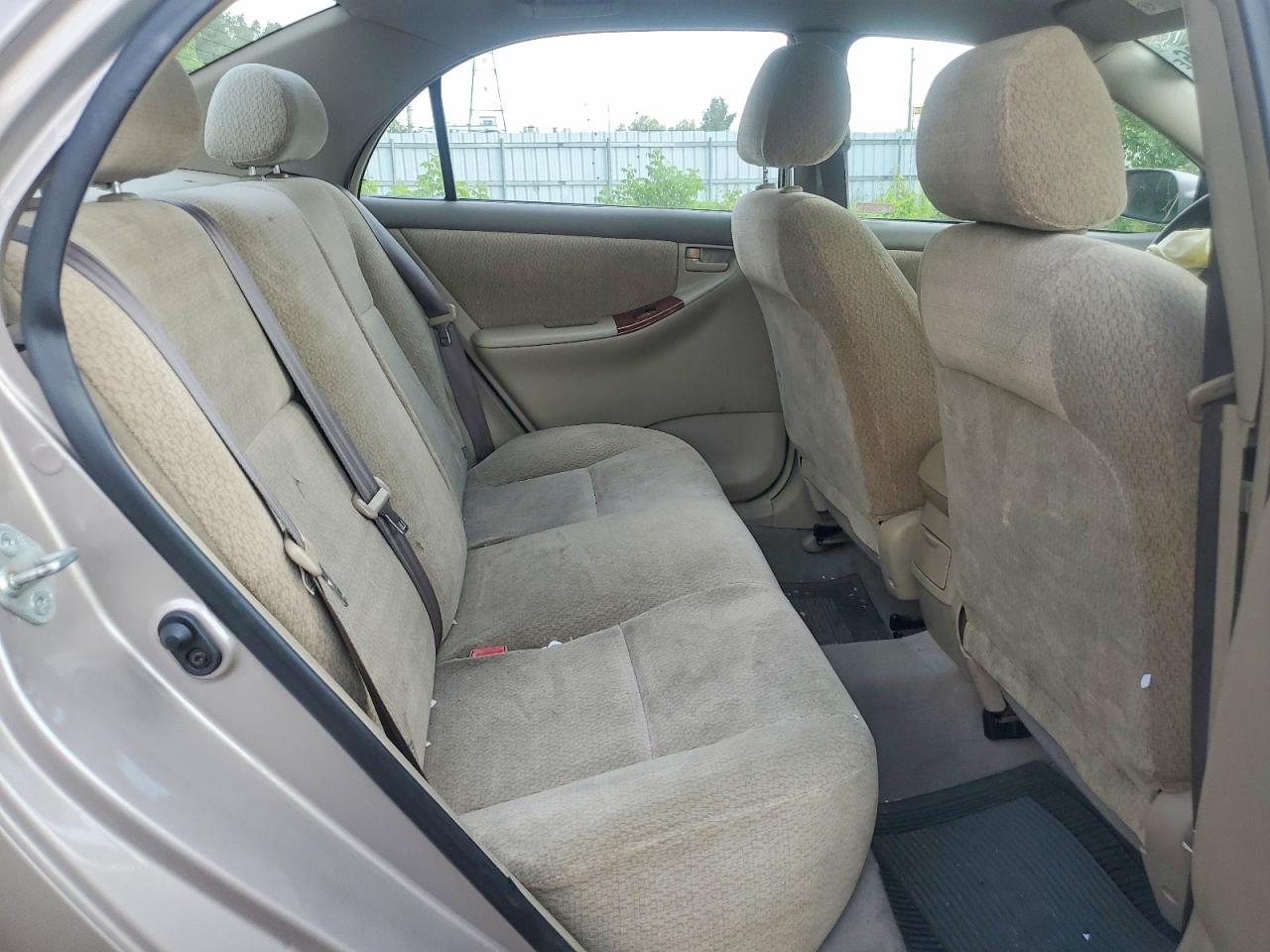 2003 Toyota Corolla Ce Silver vin: 2T1BR32E83C713439
