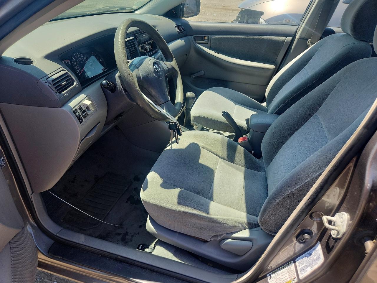 2004 Toyota Corolla Ce Gray vin: 2T1BR32E84C237601
