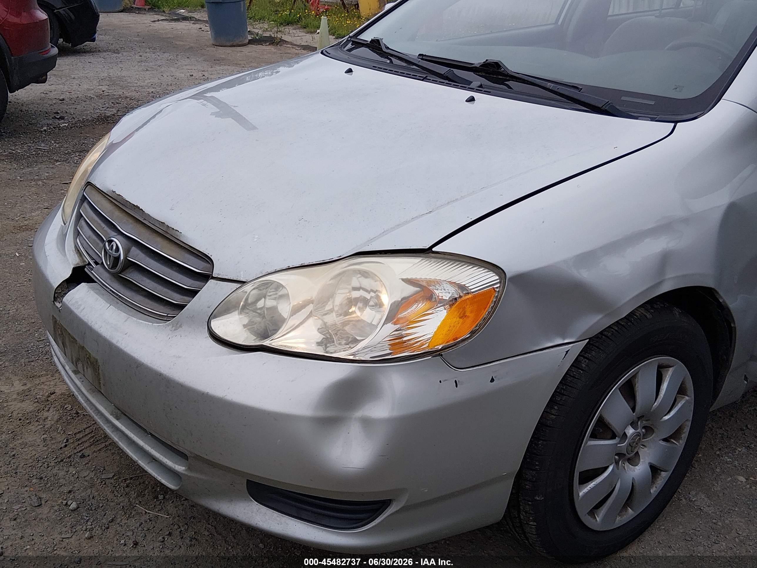 2004 Toyota Corolla Le Silver vin: 2T1BR32E84C268847