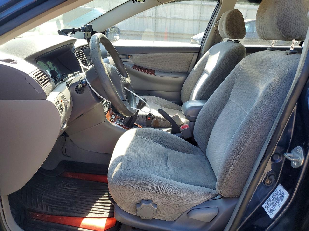 2004 Toyota Corolla Le Blue vin: 2T1BR32E84C272090