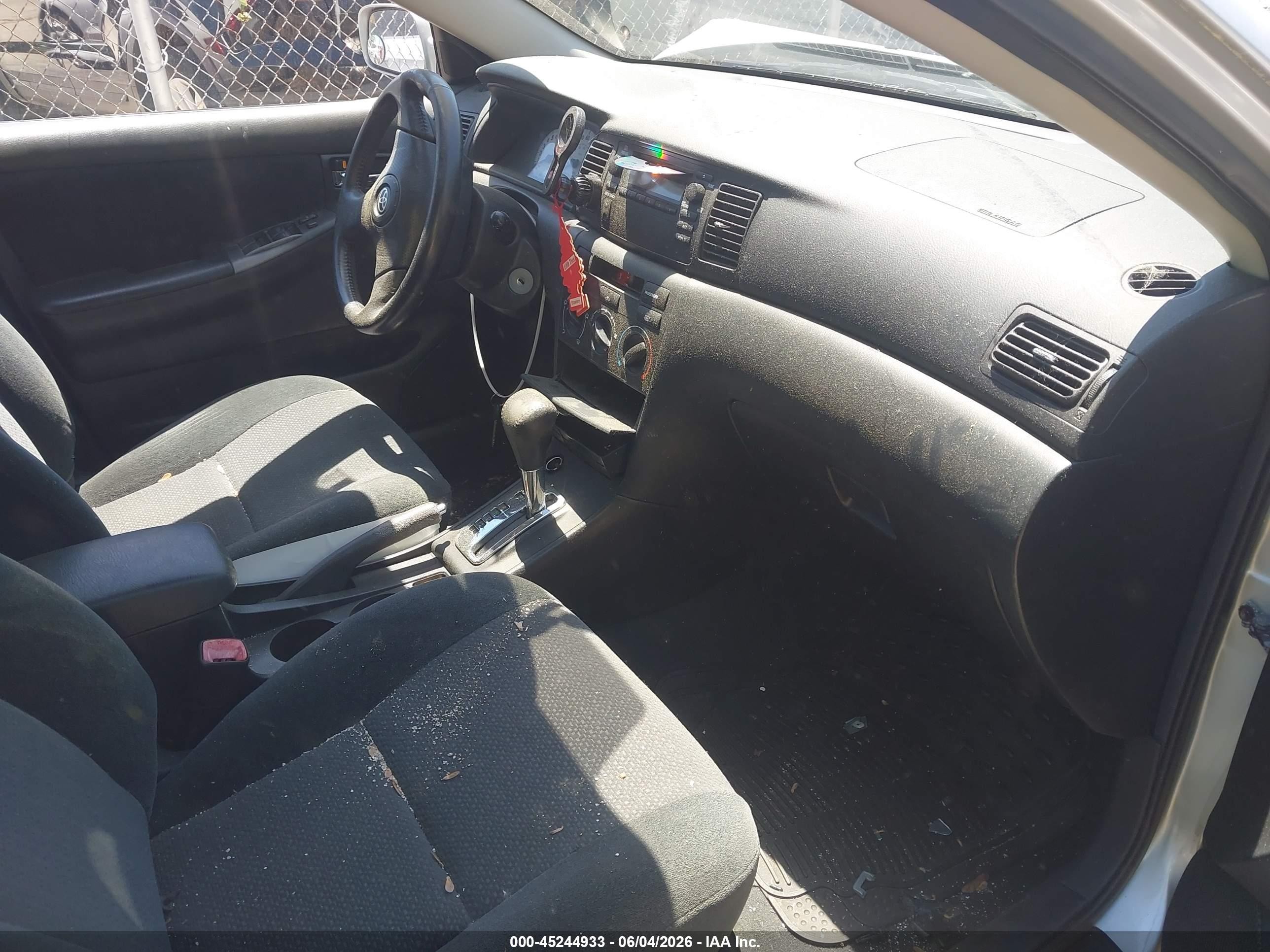 2004 Toyota Corolla S Silver vin: 2T1BR32E84C299869