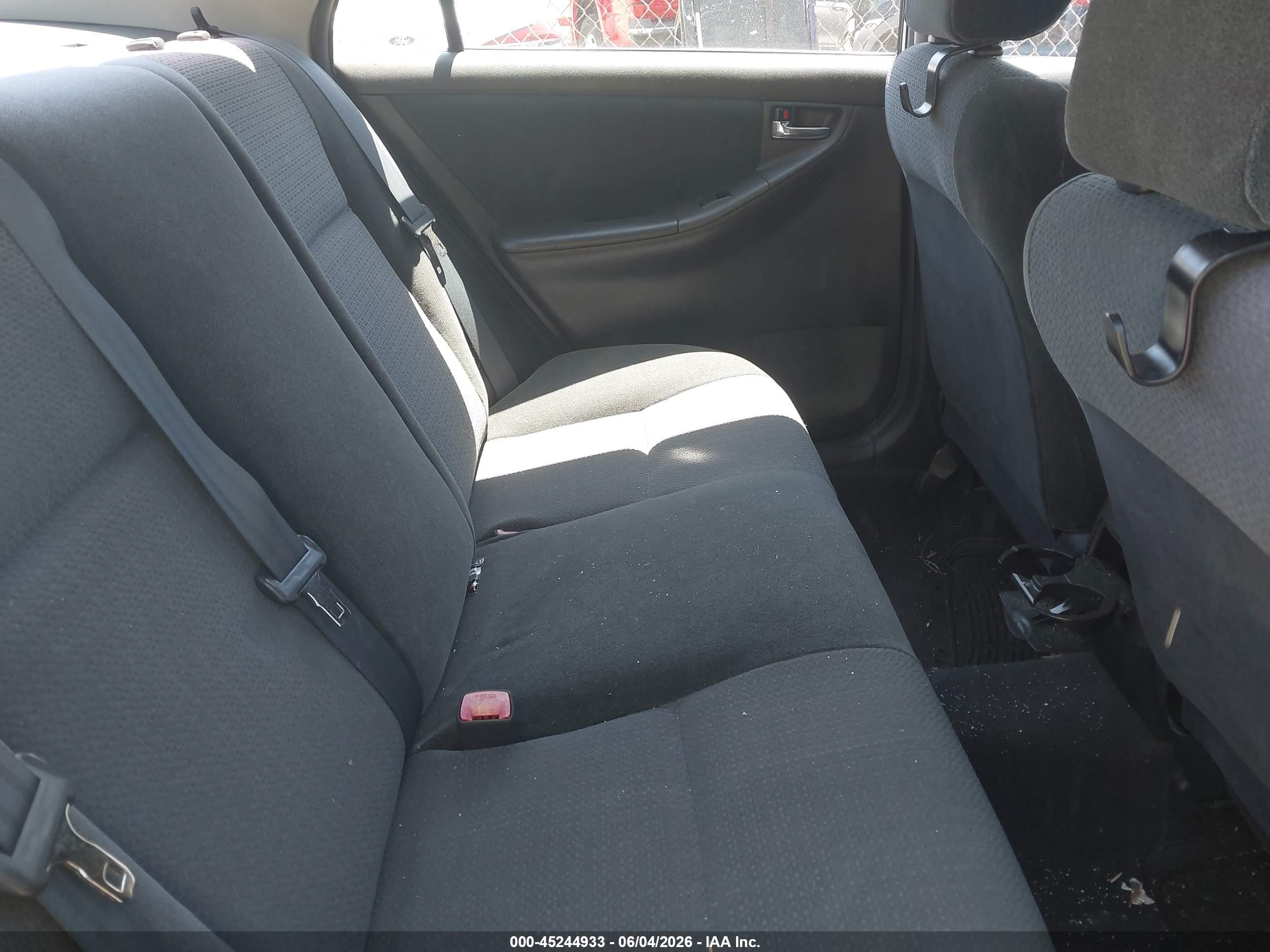 2004 Toyota Corolla S Silver vin: 2T1BR32E84C299869