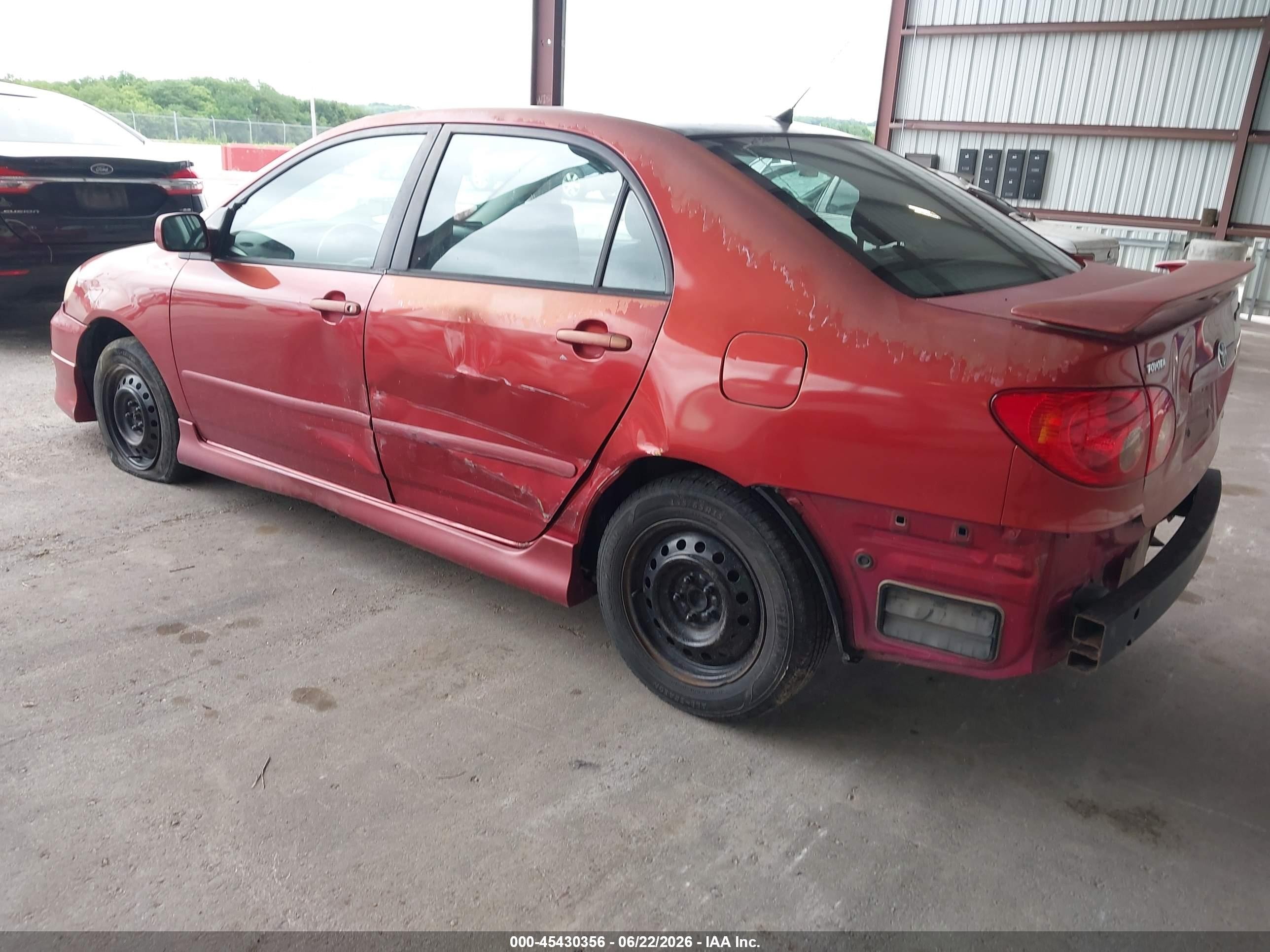 2005 Toyota Corolla S Red vin: 2T1BR32E85C323038