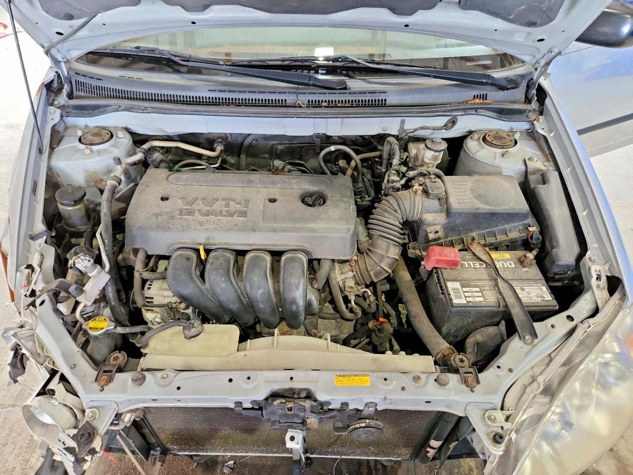 2005 Toyota Corolla Ce Silver vin: 2T1BR32E85C341135