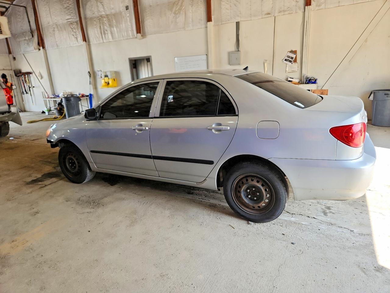 2005 Toyota Corolla Ce Silver vin: 2T1BR32E85C341135