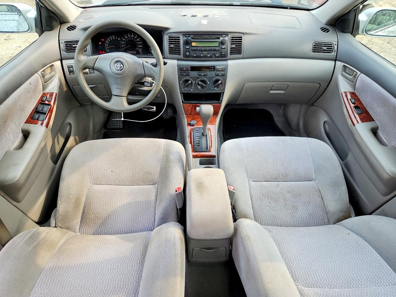 2005 Toyota Corolla Le Silver vin: 2T1BR32E85C377147