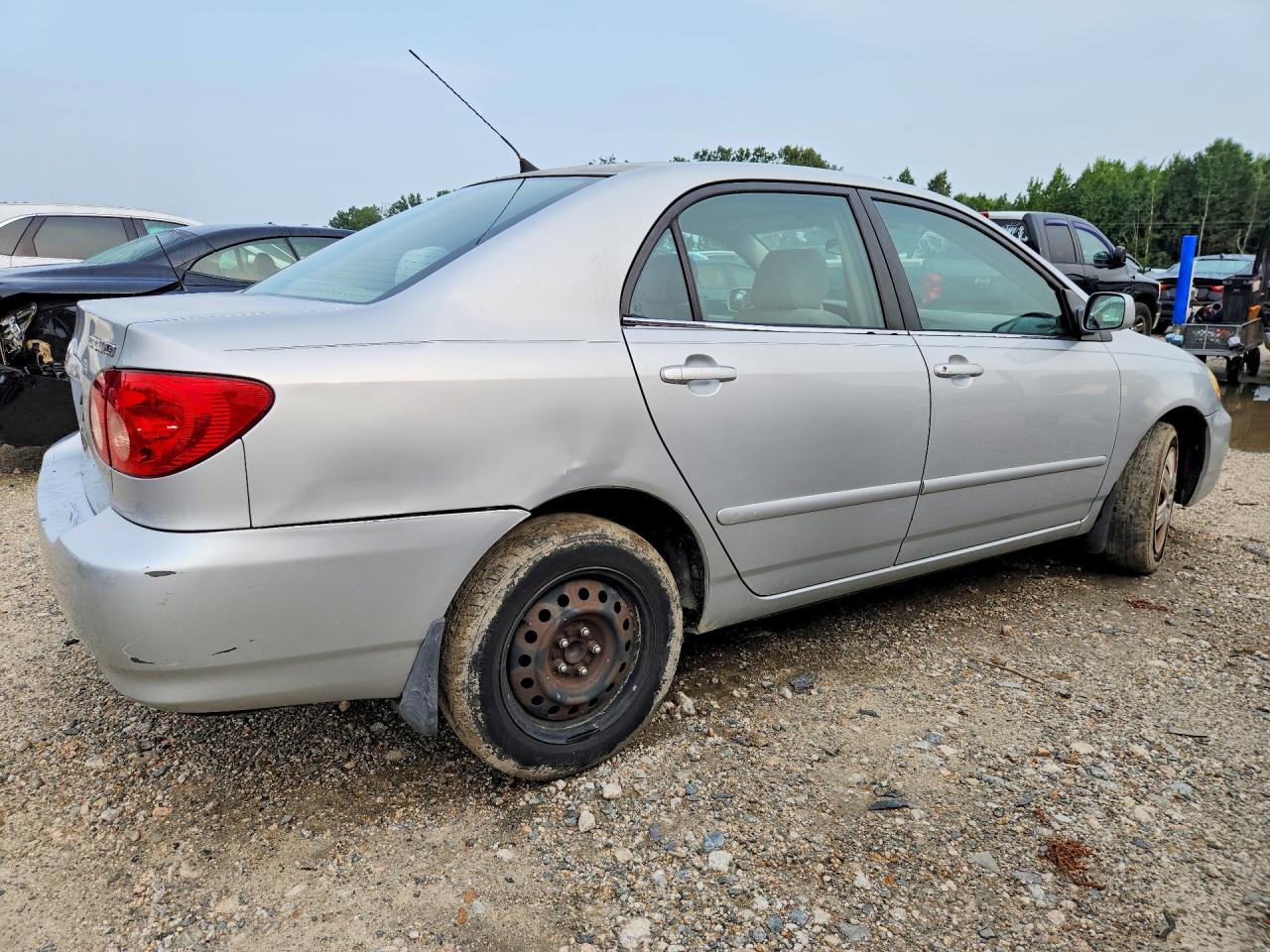 2005 Toyota Corolla Le Silver vin: 2T1BR32E85C377147