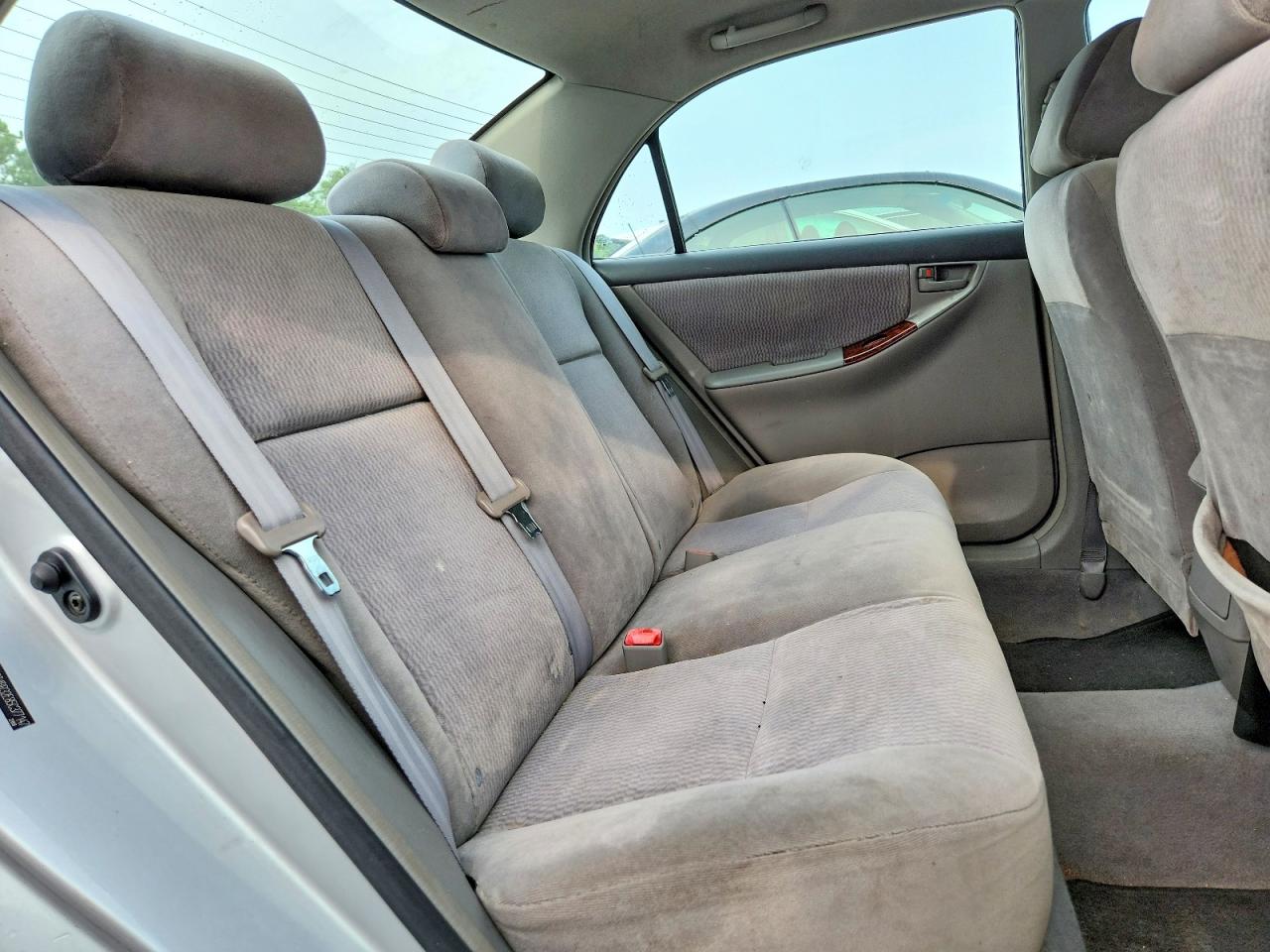 2005 Toyota Corolla Le Silver vin: 2T1BR32E85C377147