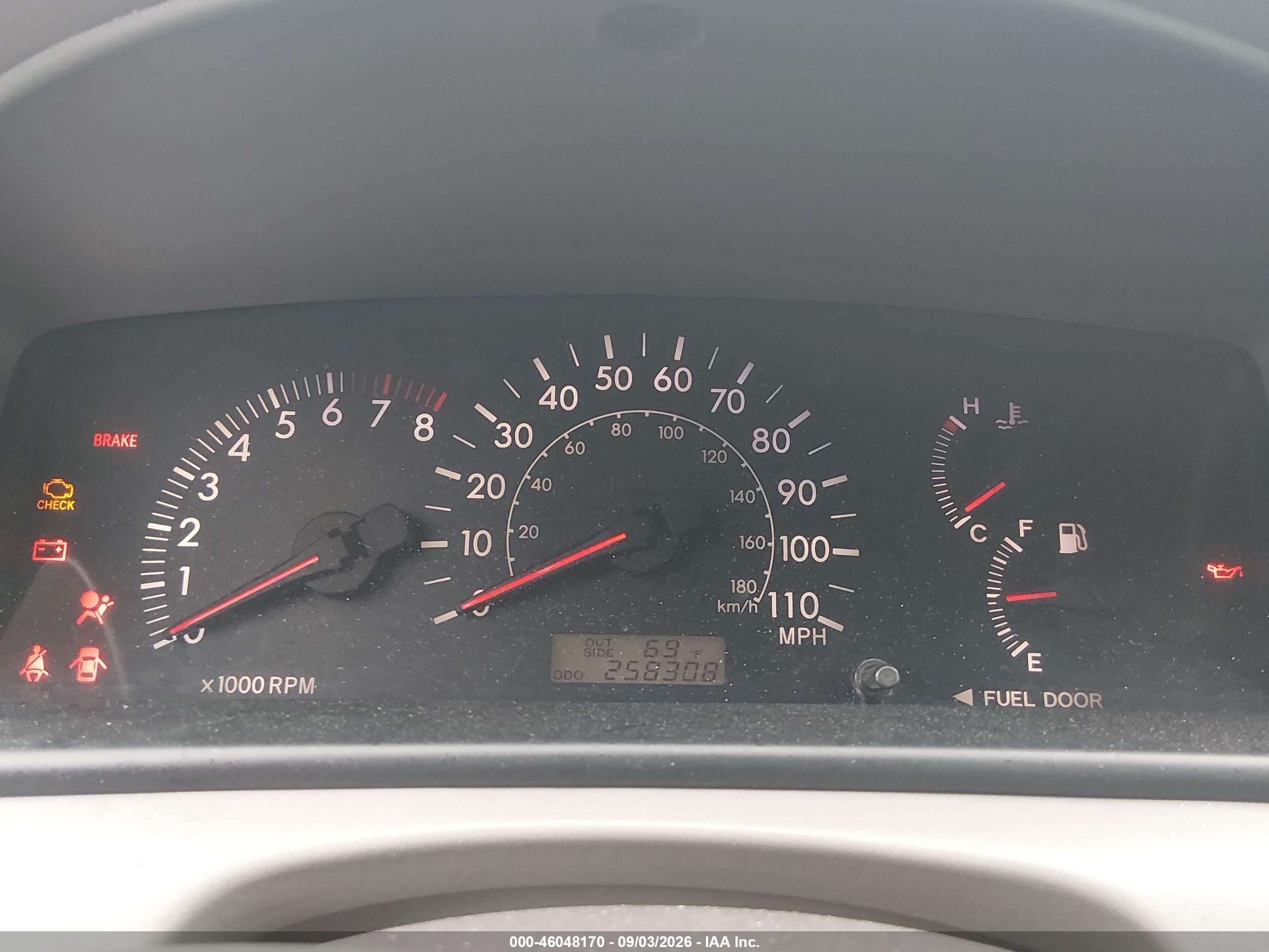 2005 Toyota Corolla Le Gray vin: 2T1BR32E85C414746