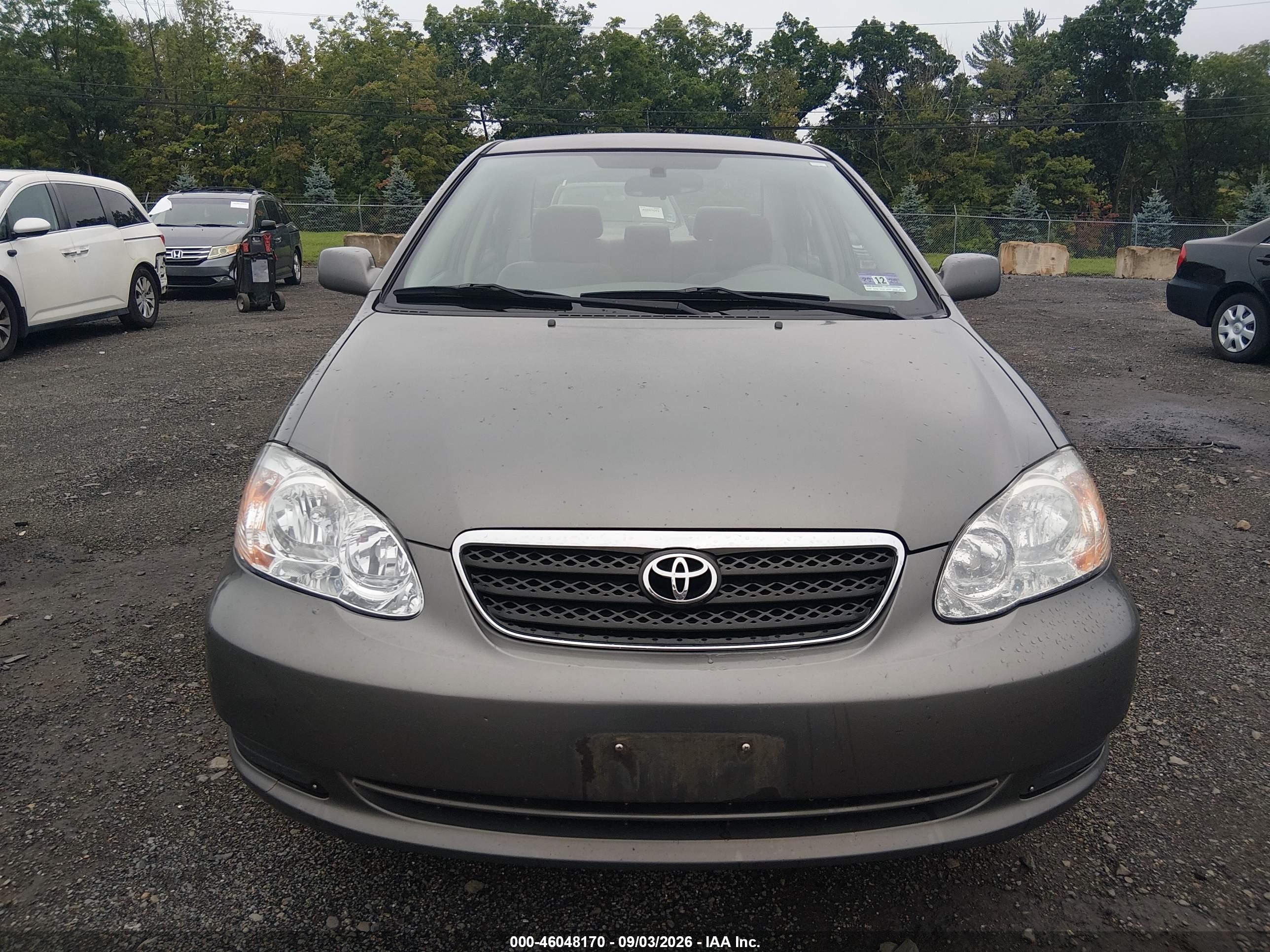 2005 Toyota Corolla Le Gray vin: 2T1BR32E85C414746