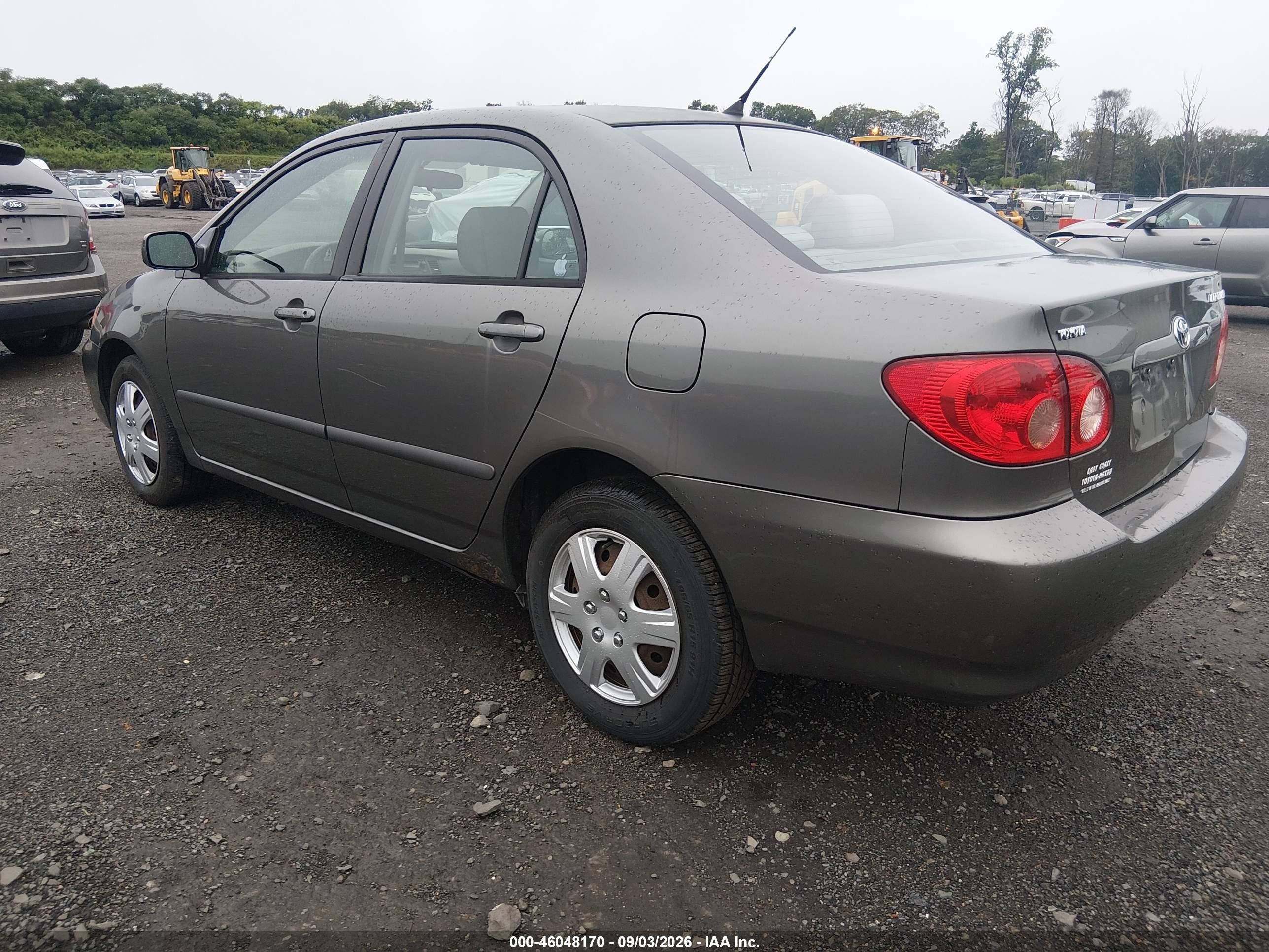 2005 Toyota Corolla Le Gray vin: 2T1BR32E85C414746