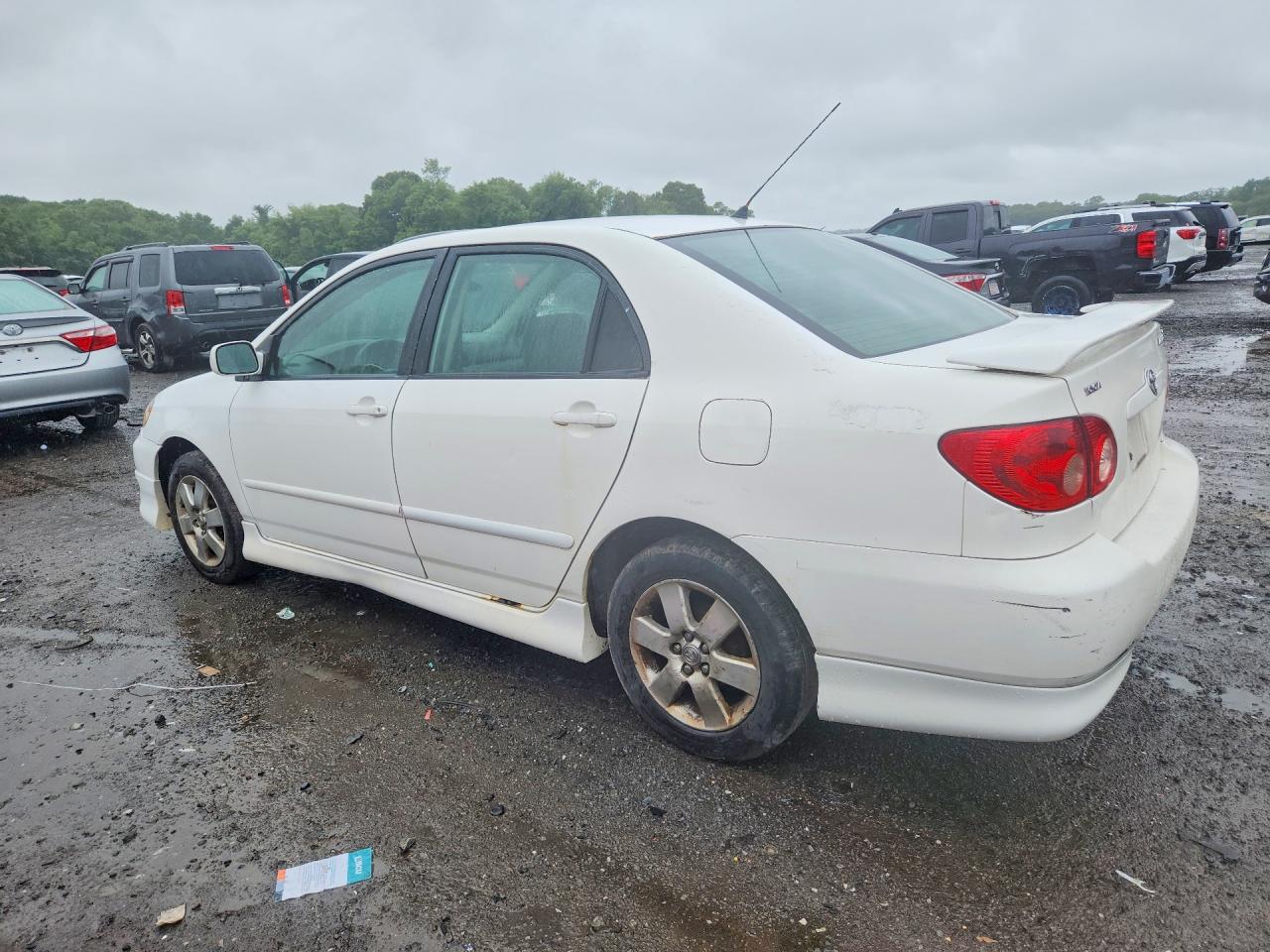 2005 Toyota Corolla S White vin: 2T1BR32E85C441042