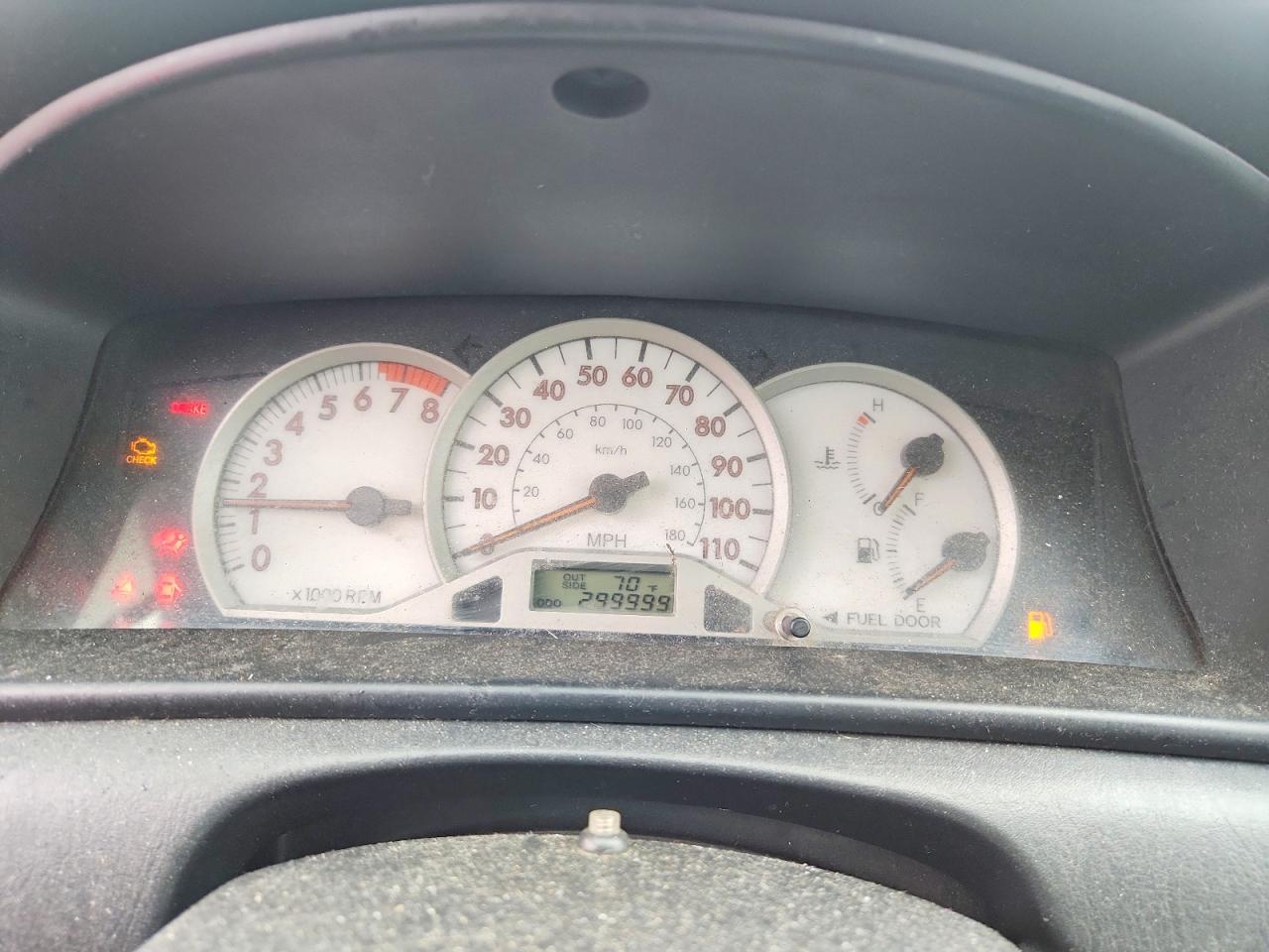 2005 Toyota Corolla S White vin: 2T1BR32E85C441042