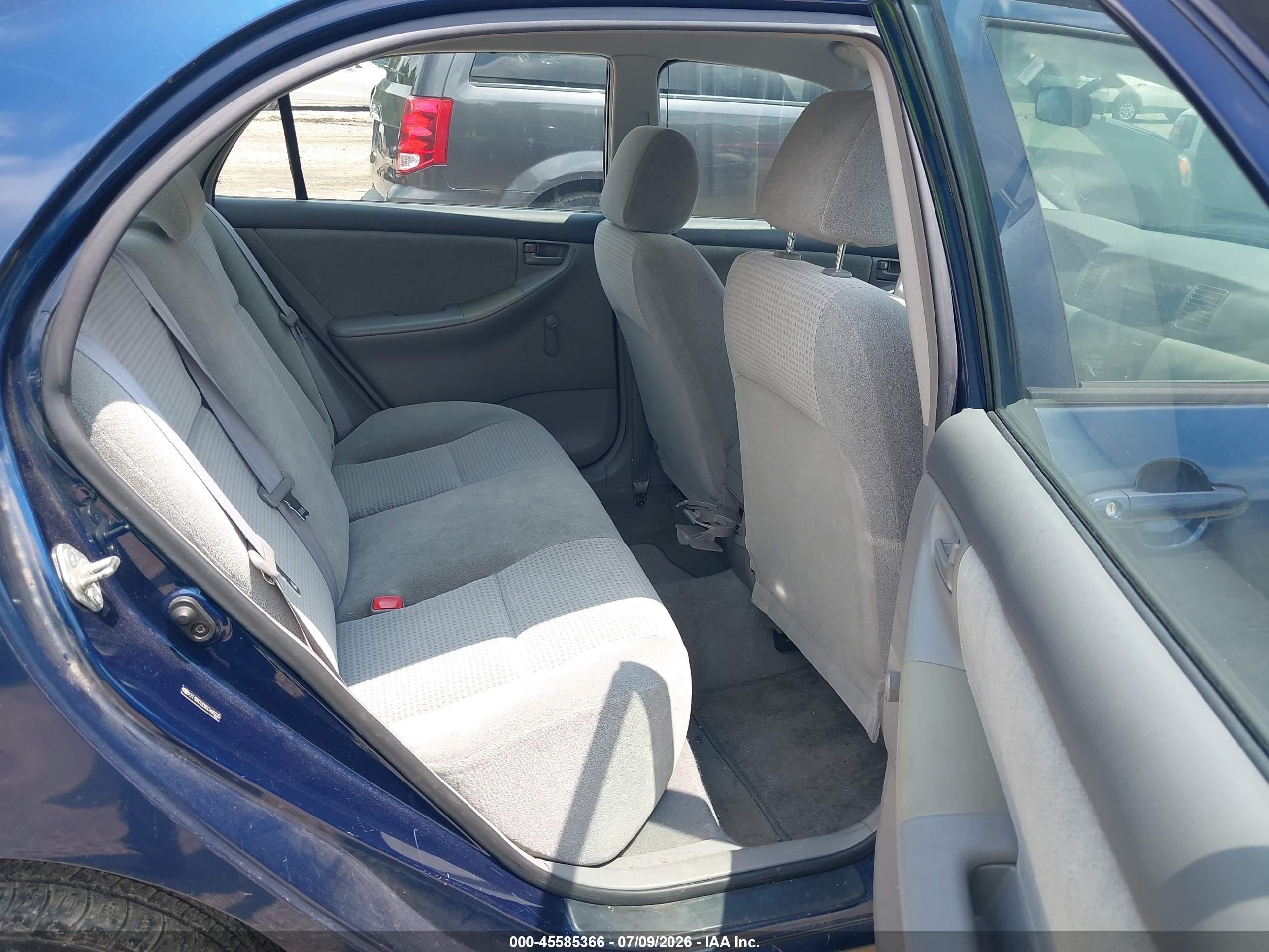 2005 Toyota Corolla Ce Dark Blue vin: 2T1BR32E85C496235