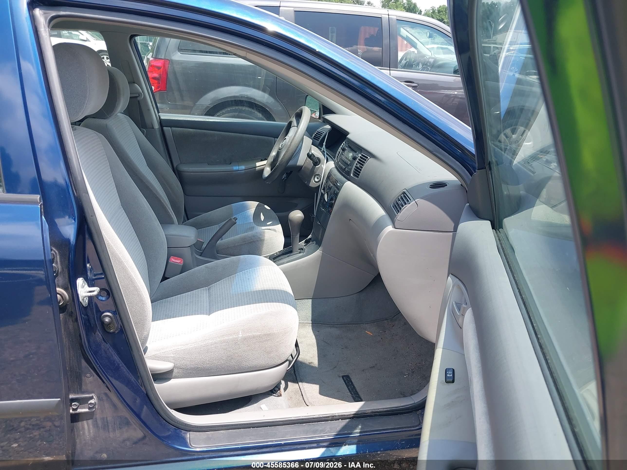 2005 Toyota Corolla Ce Dark Blue vin: 2T1BR32E85C496235