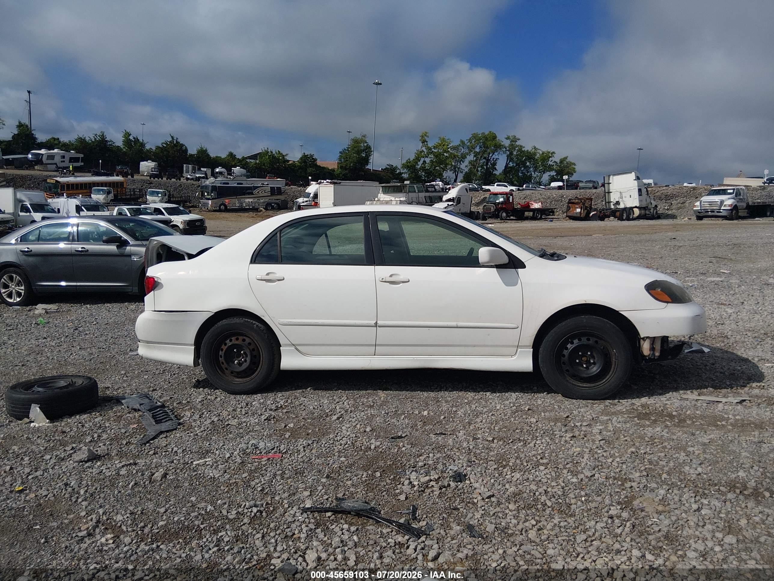 2005 Toyota Corolla S White vin: 2T1BR32E85C506732