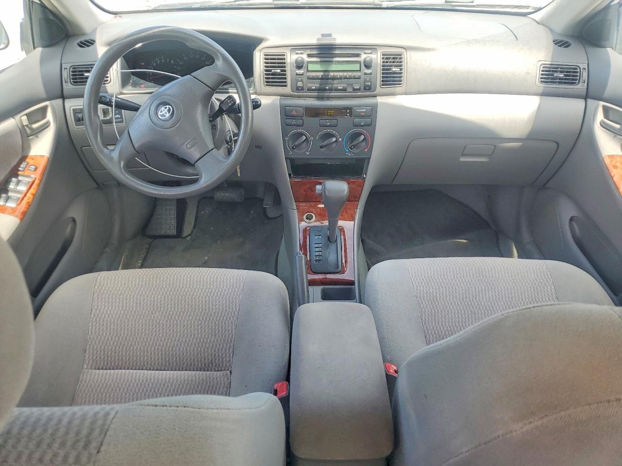 2006 Toyota Corolla Le White vin: 2T1BR32E86C686036