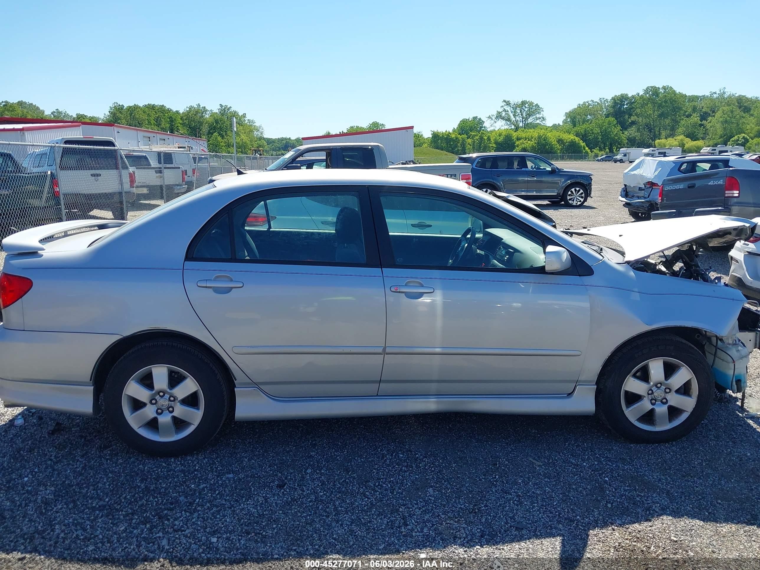 2007 Toyota Corolla S Silver vin: 2T1BR32E87C801560