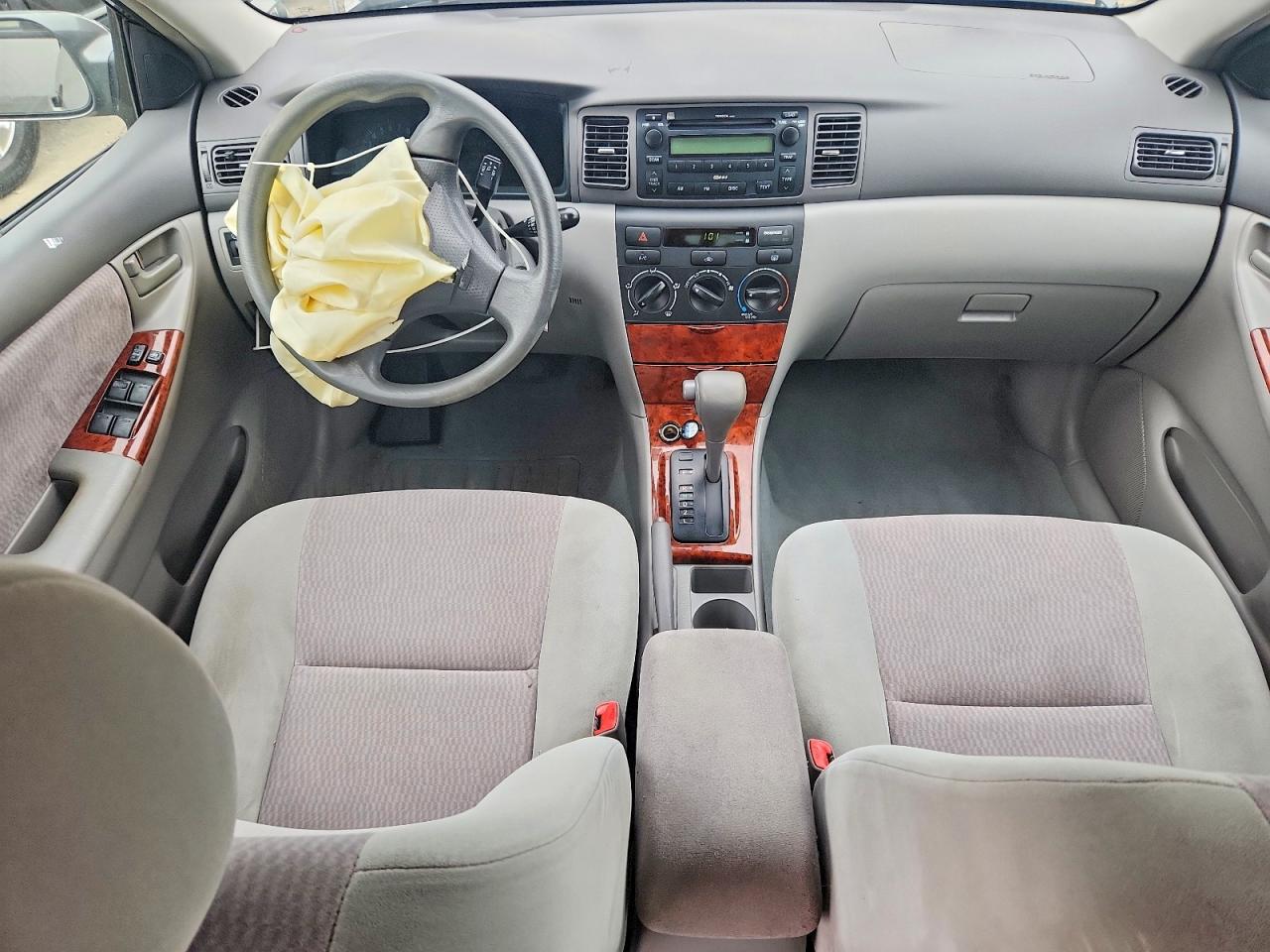 2008 Toyota Corolla Le Gray vin: 2T1BR32E88C920470