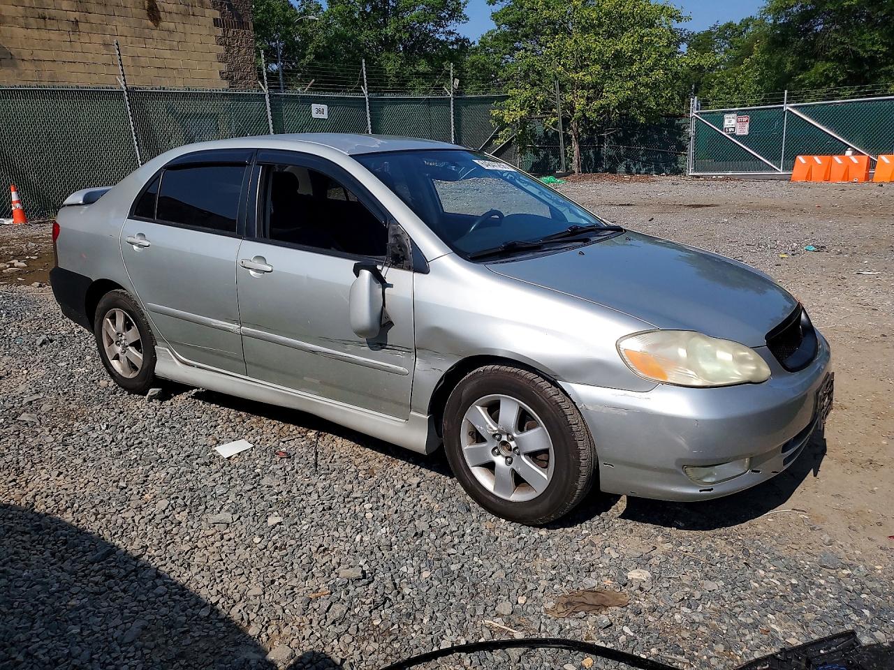 2003 Toyota Corolla Ce Серебряный vin: 2T1BR32E93C106367