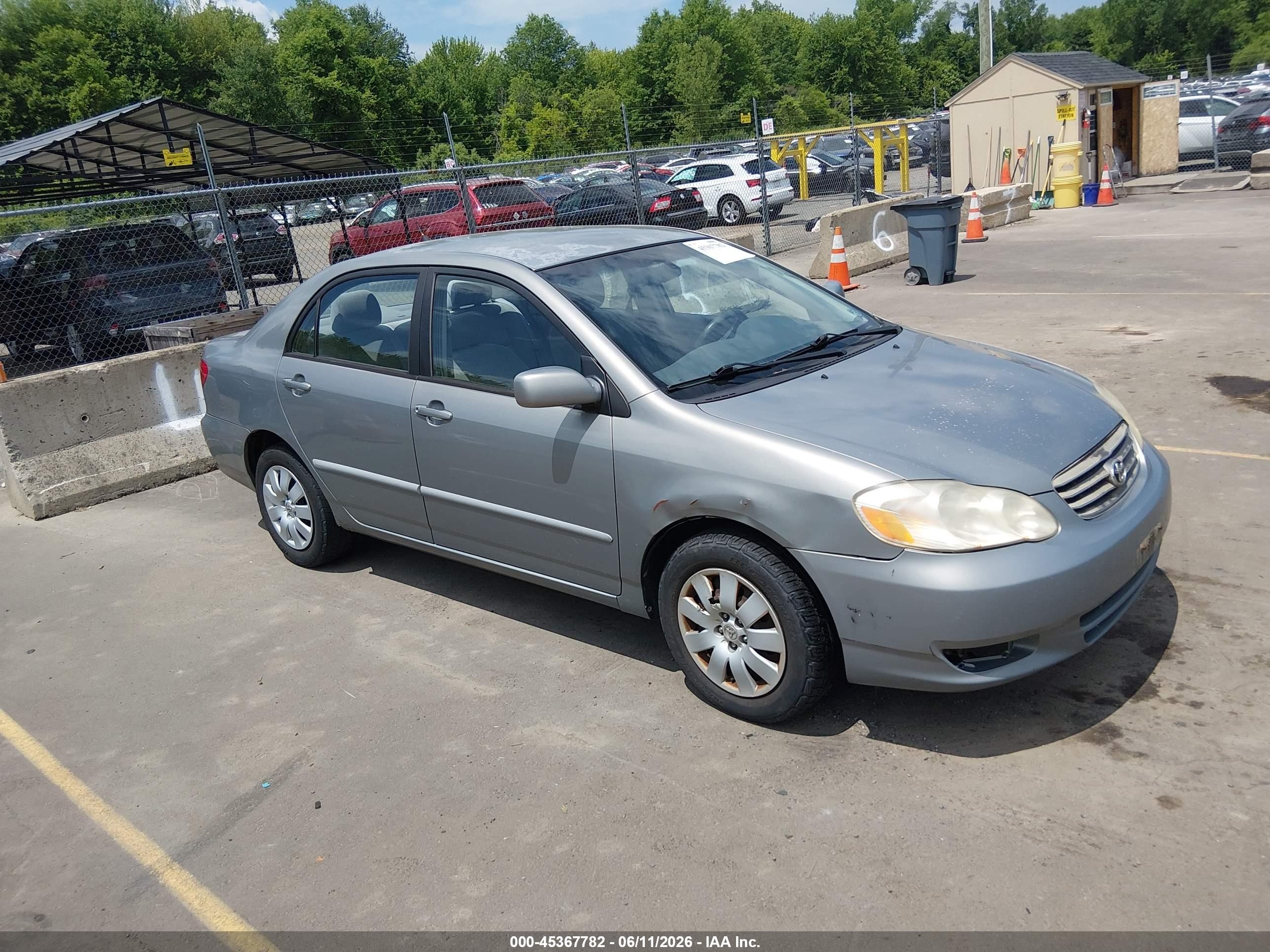 2004 Toyota Corolla Le Silver vin: 2T1BR32E94C270817