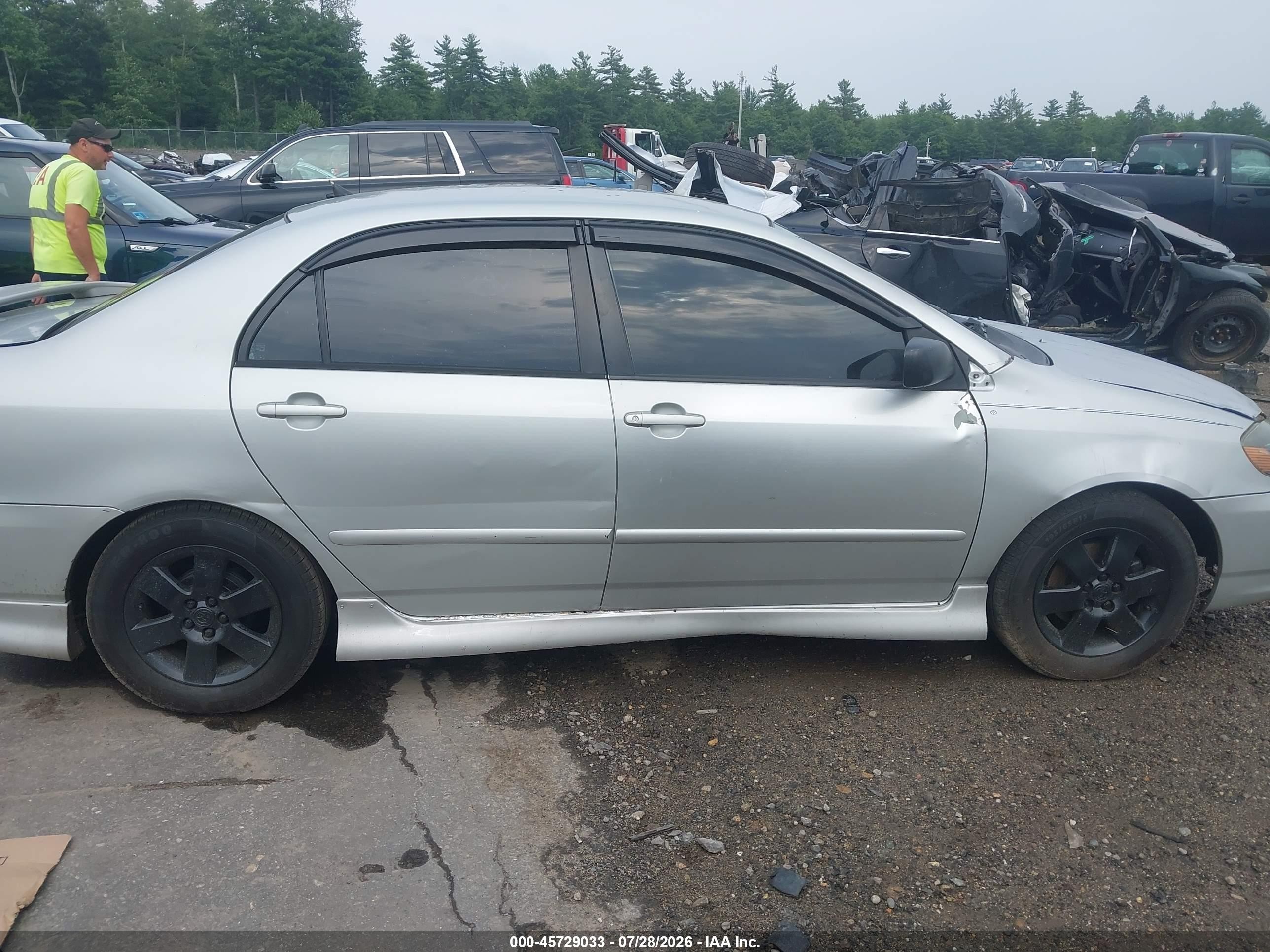2004 Toyota Corolla S Silver vin: 2T1BR32E94C288587
