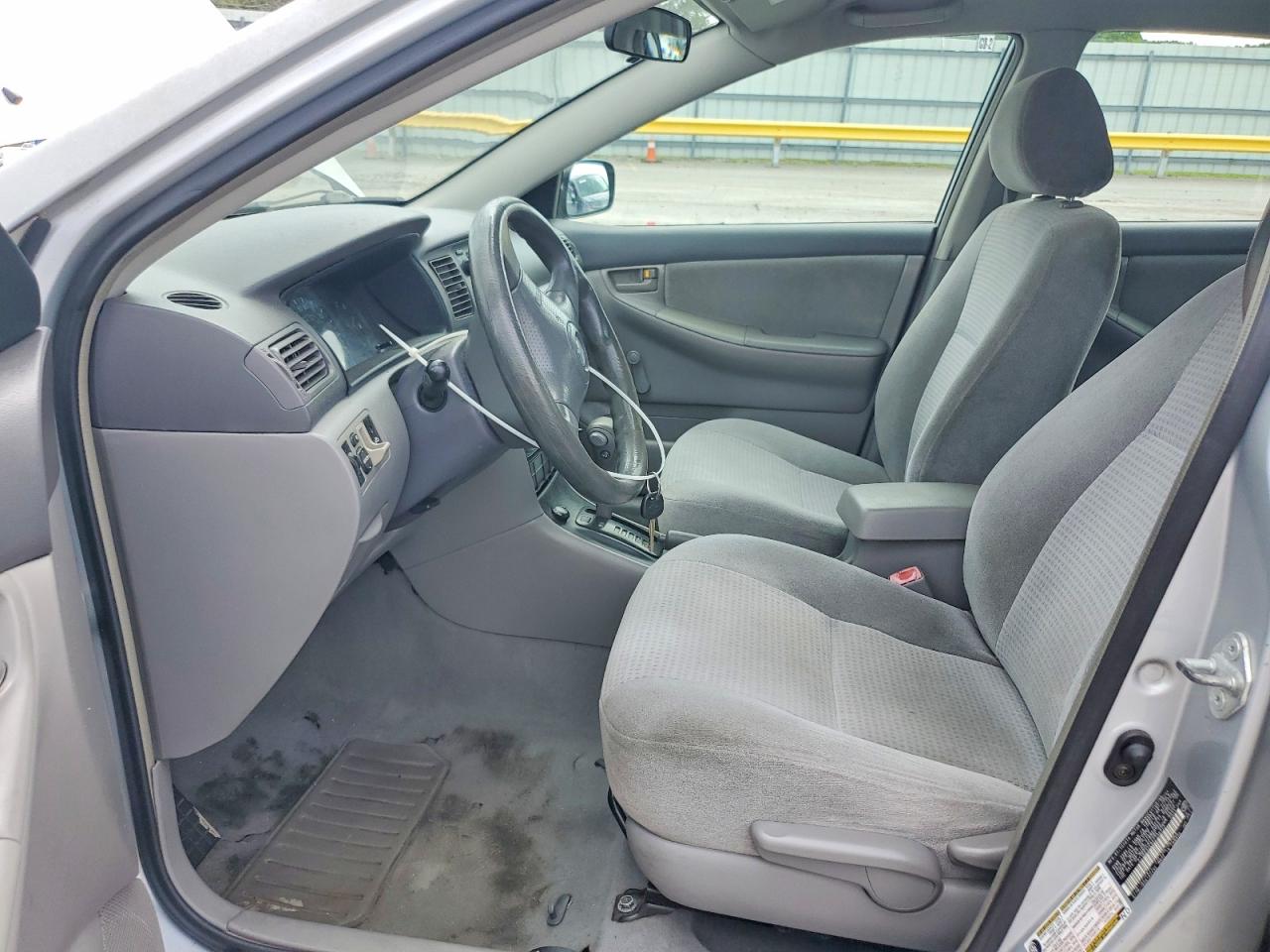 2005 Toyota Corolla Ce Silver vin: 2T1BR32E95C338227