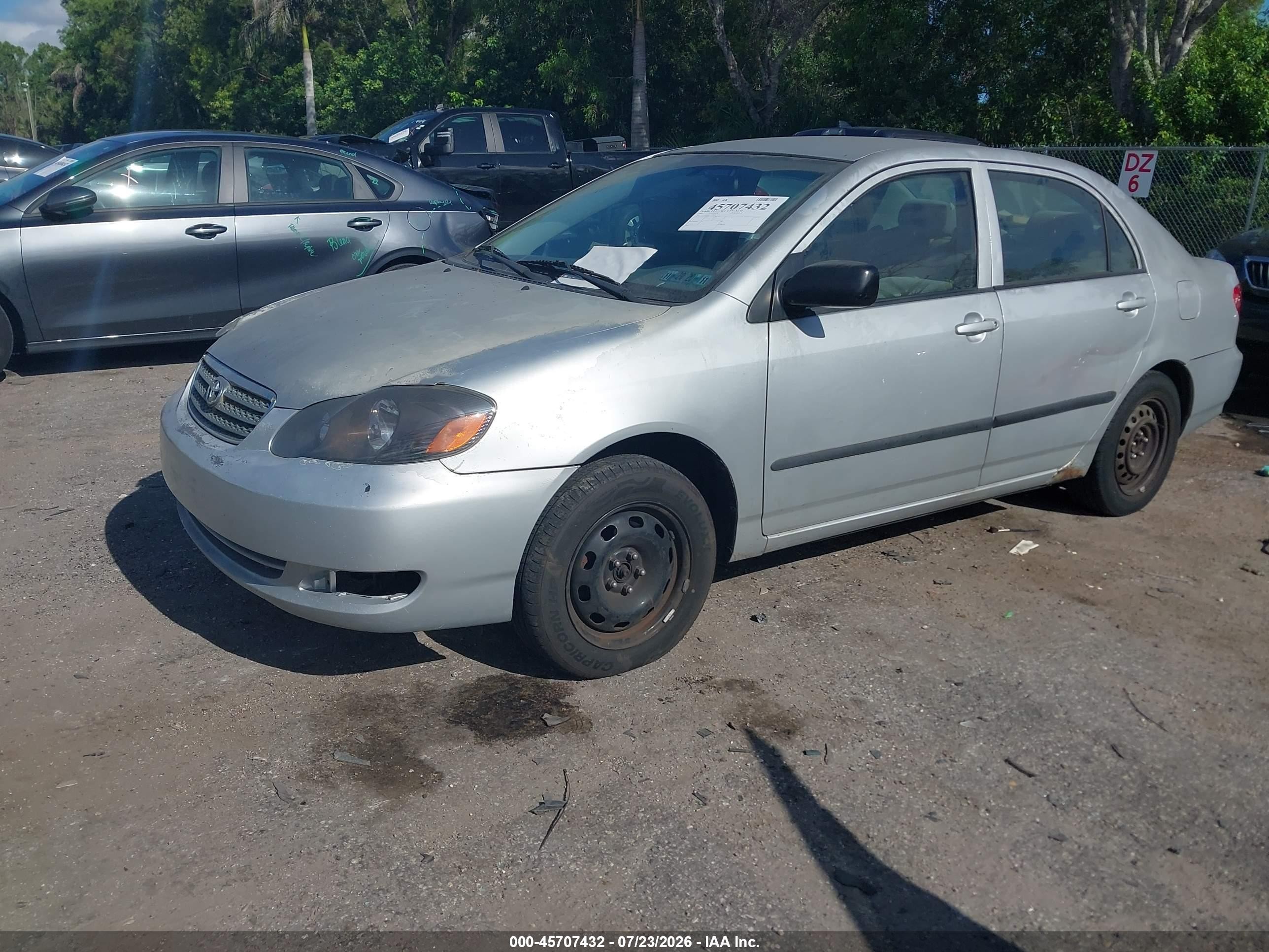 2005 Toyota Corolla Ce Silver vin: 2T1BR32E95C360874