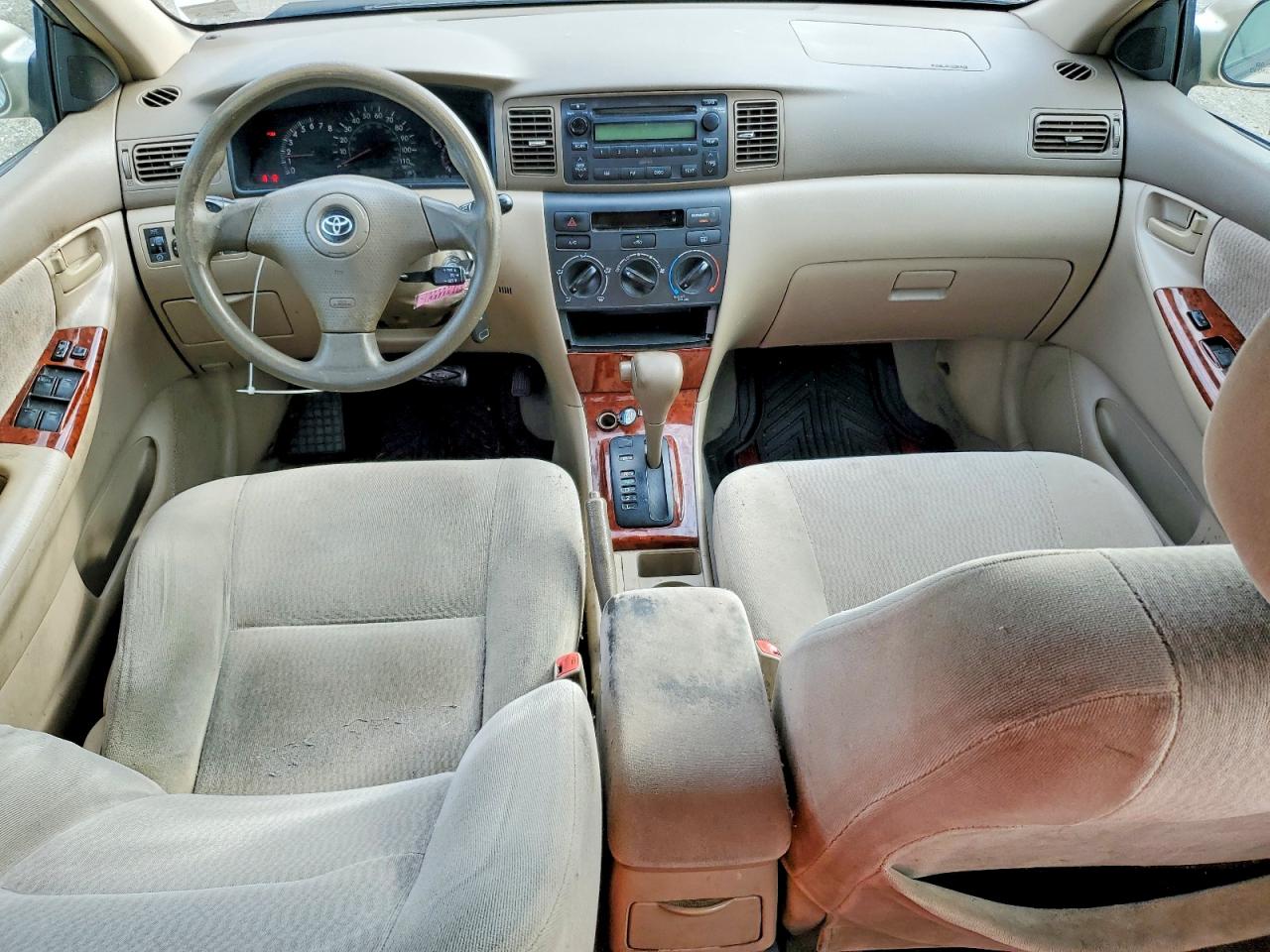 2005 Toyota Corolla Le Gold vin: 2T1BR32E95C422189