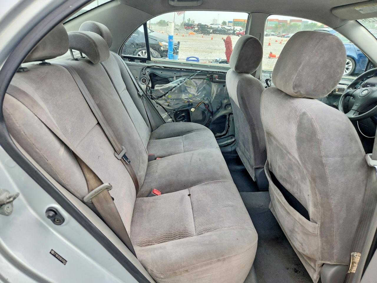 2005 Toyota Corolla Le Silver vin: 2T1BR32E95C459632