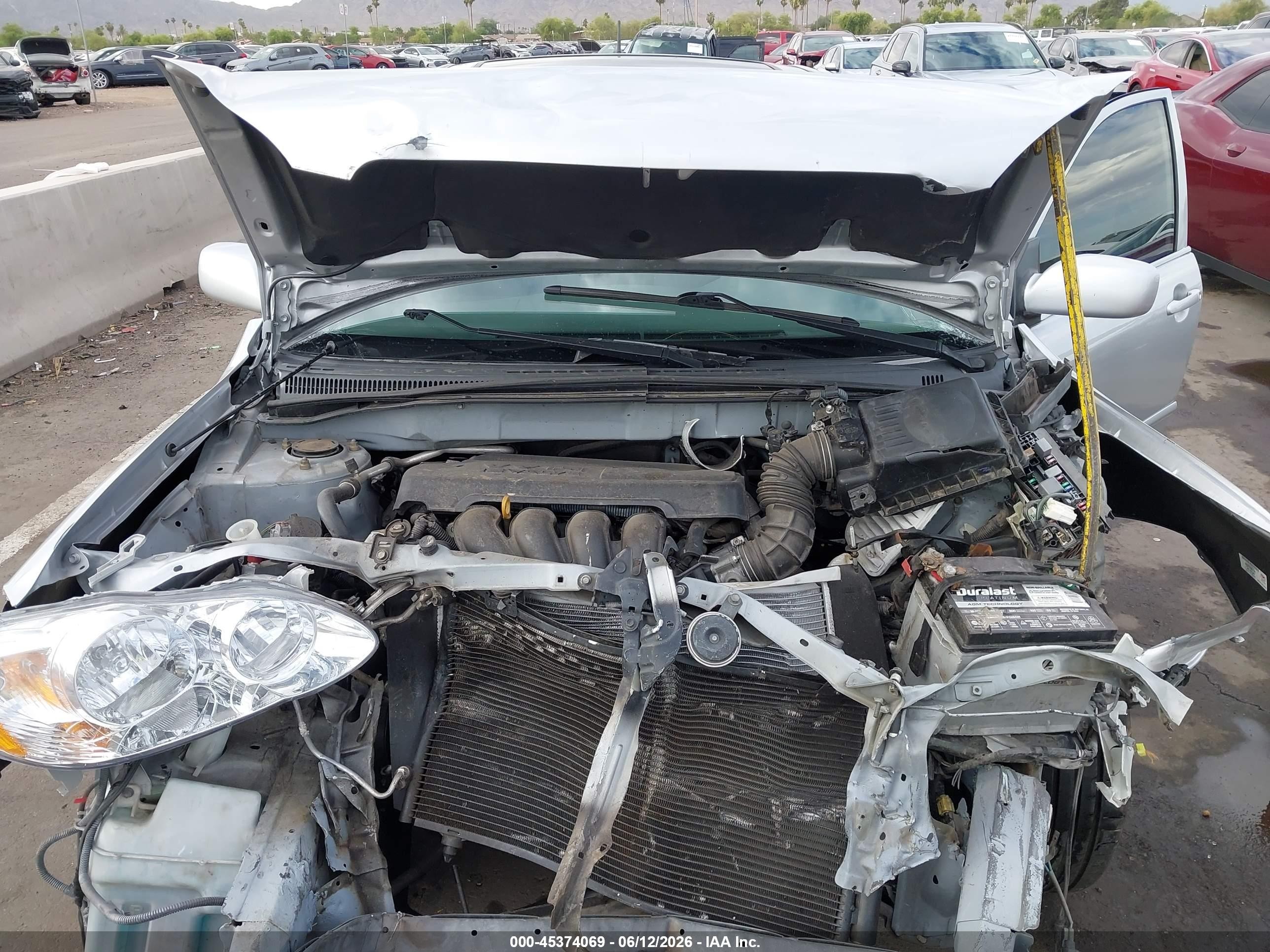 2005 Toyota Corolla Le Silver vin: 2T1BR32E95C490881