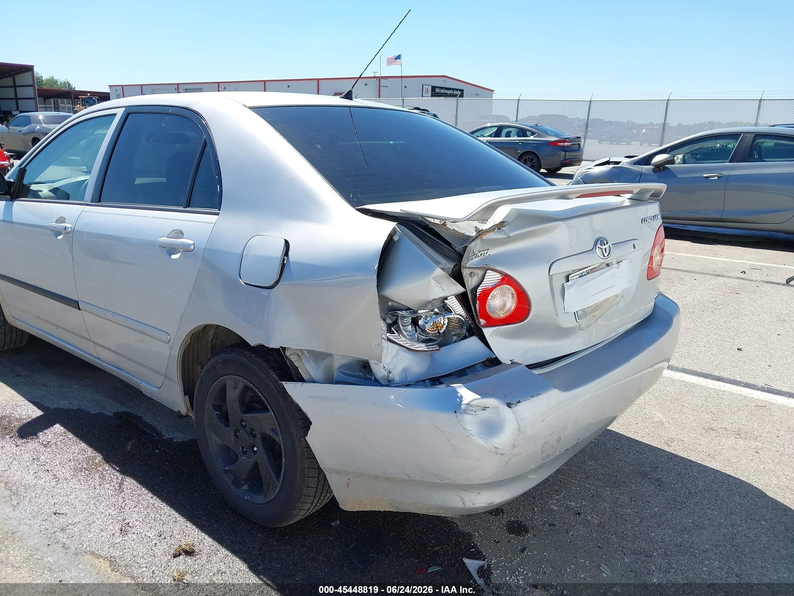2005 Toyota Corolla Ce Silver vin: 2T1BR32E95C498785